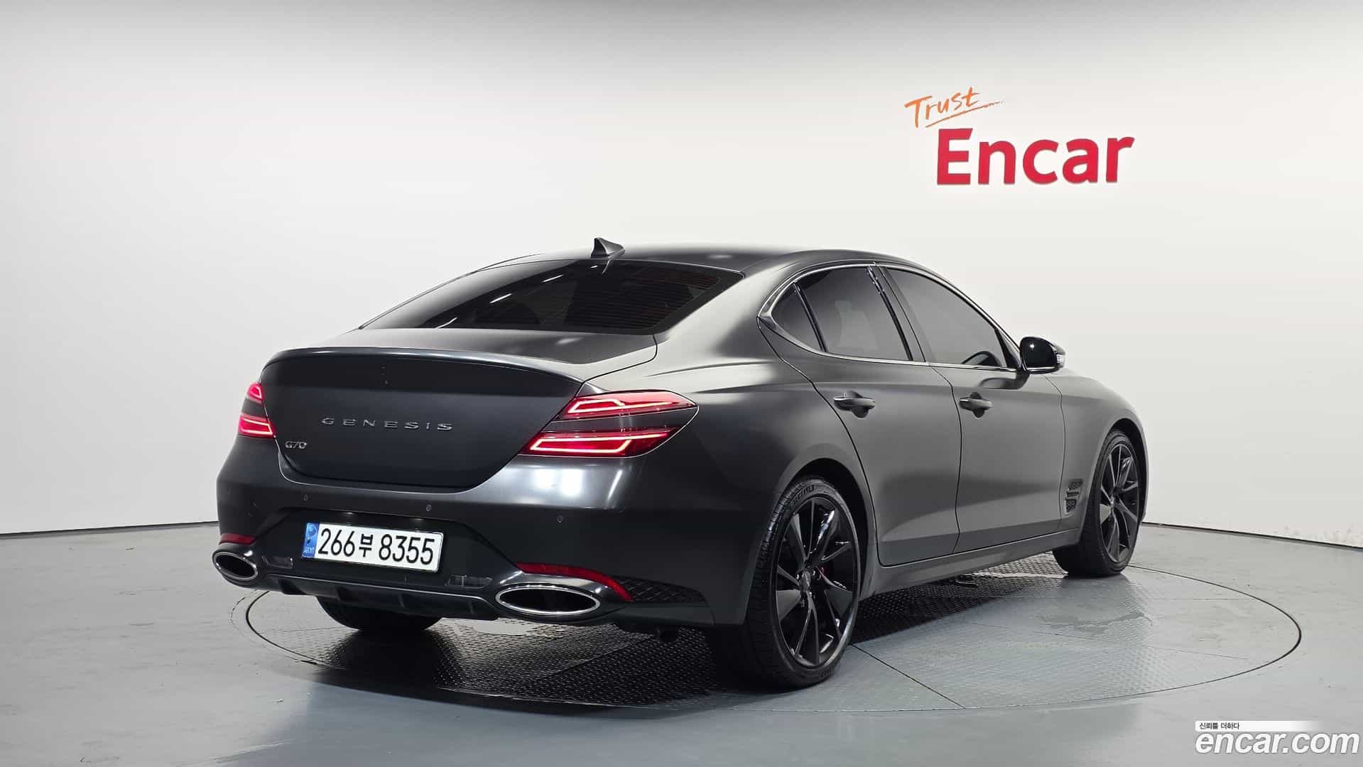 G70 Genesis 2021.8-OUTER-002