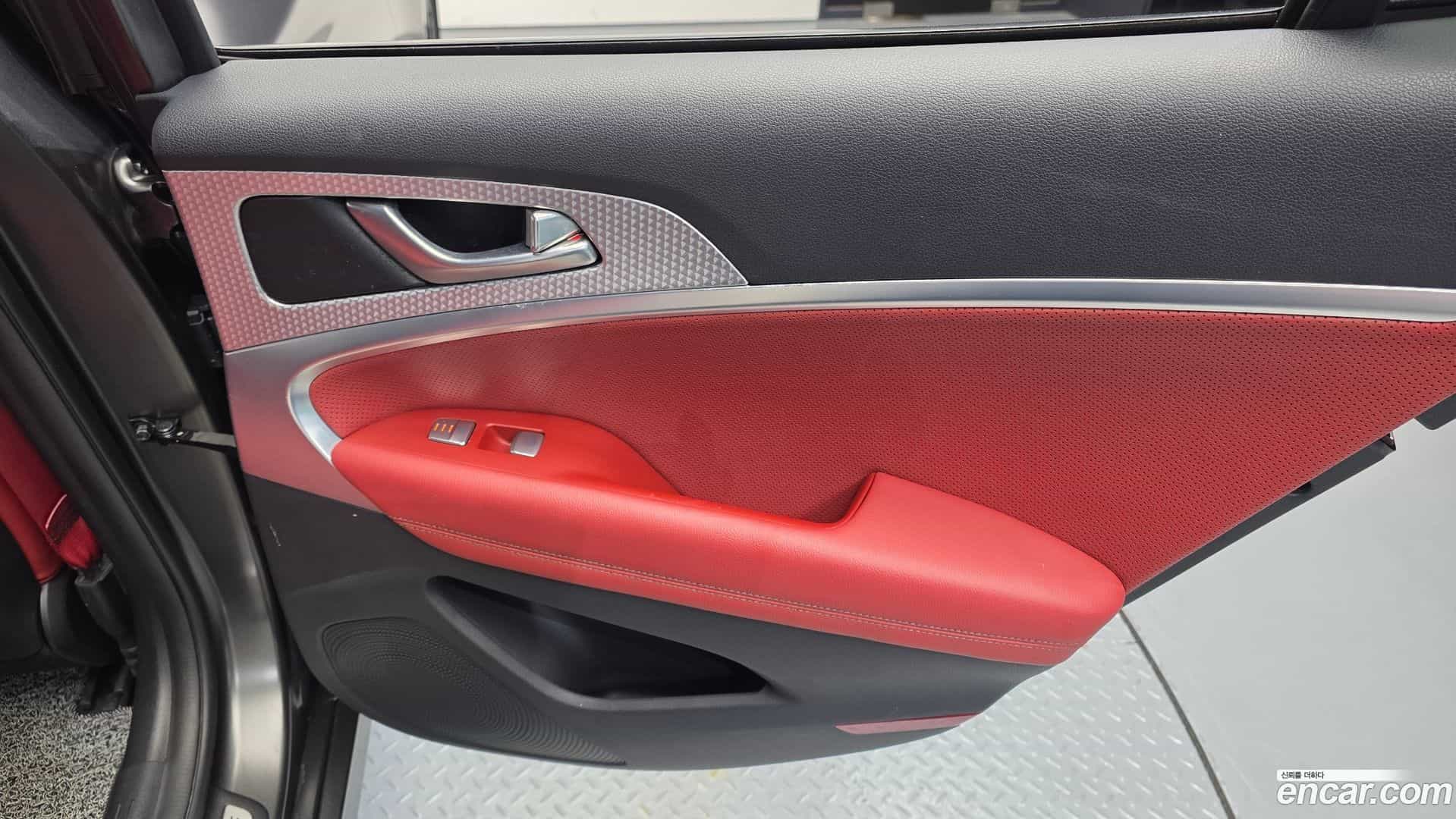 G70 Genesis 2021.8-INNER-035