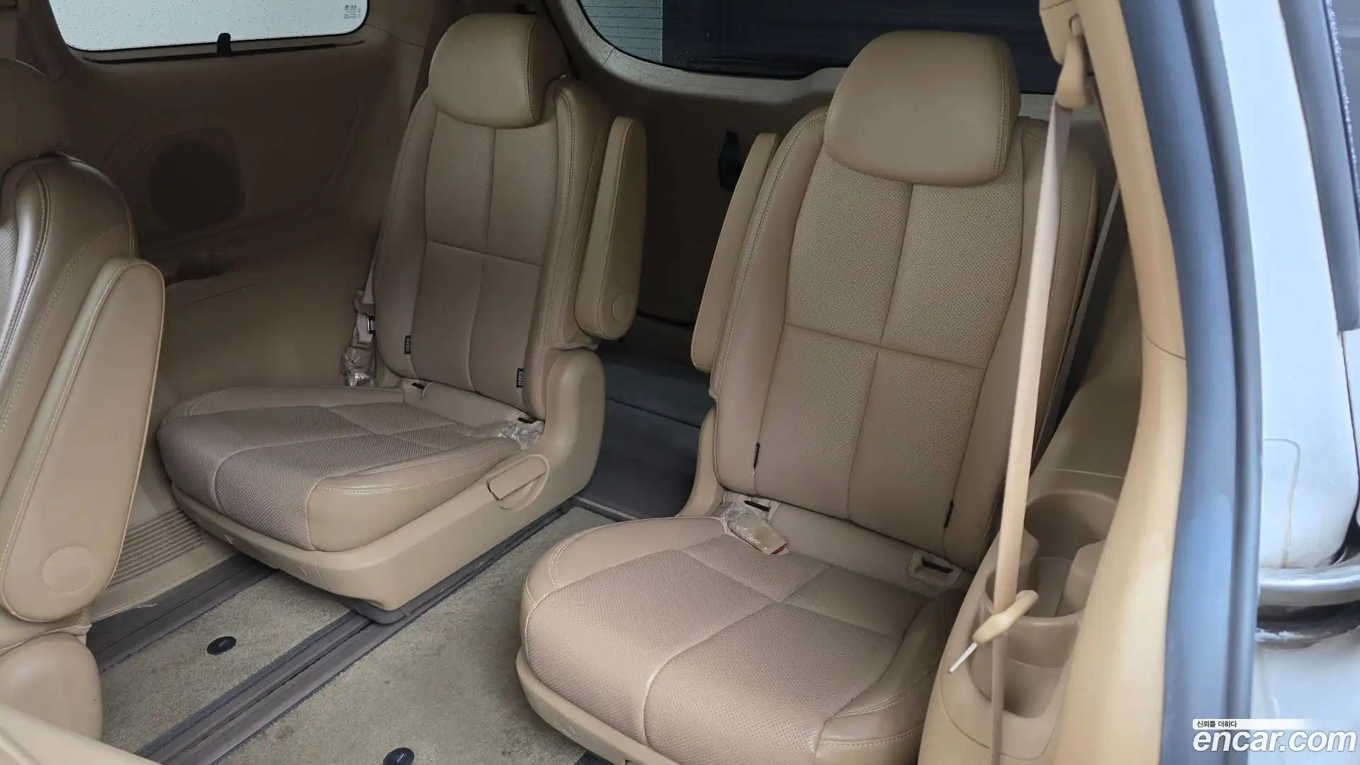 Canival Kia 2017.0-OPTION-015