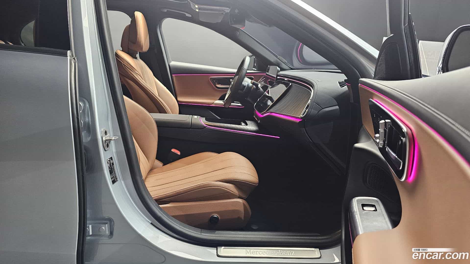 E-Class Mercedes-Benz 2024.8-INNER-036