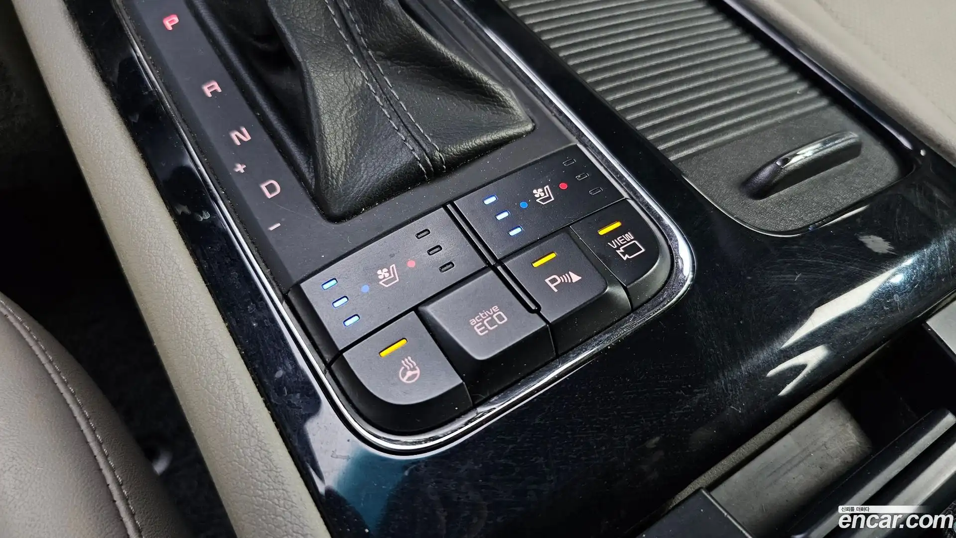 Canival Kia 2017.4-OPTION-019
