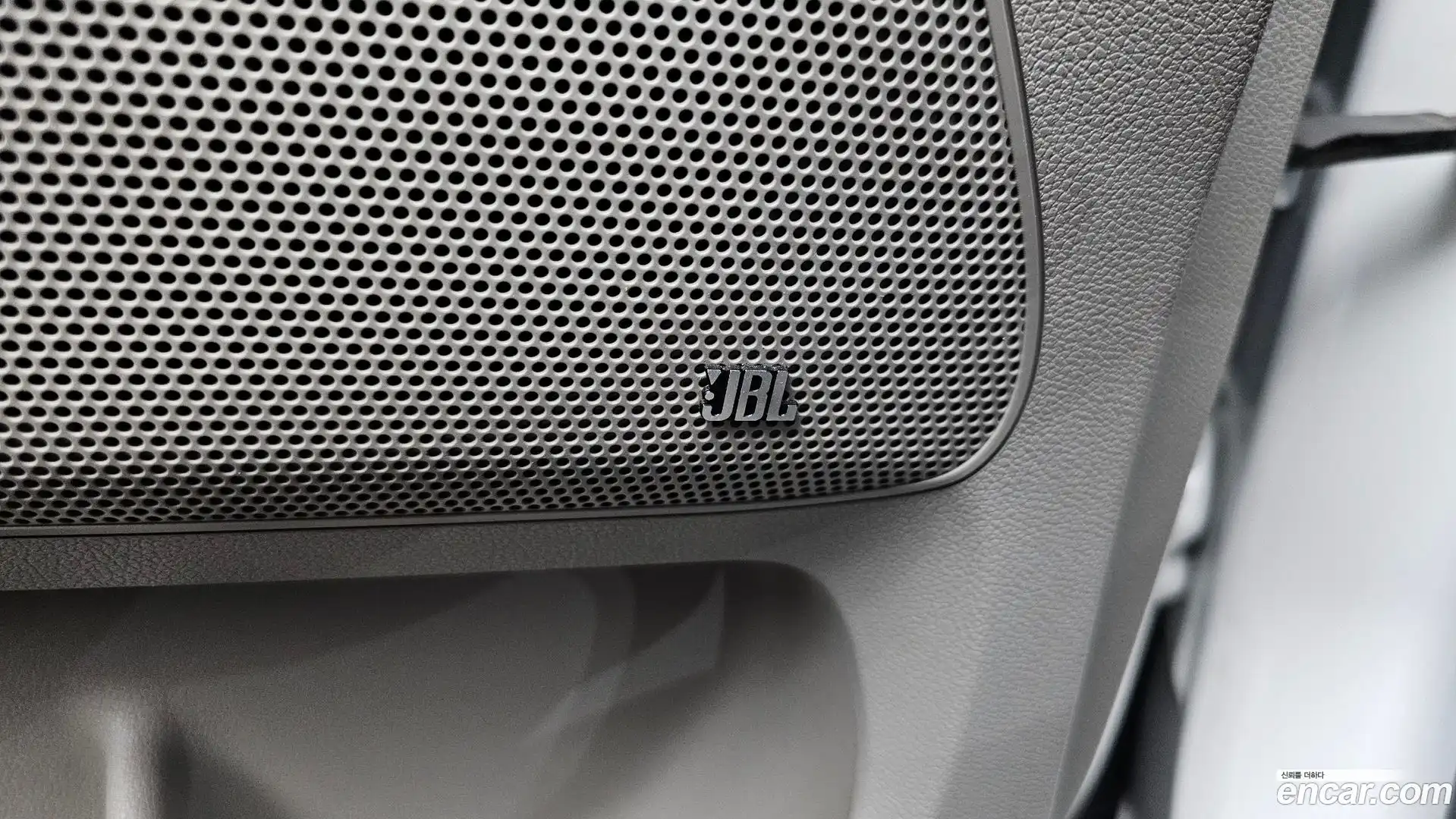 Canival Kia 2017.4-OPTION-041