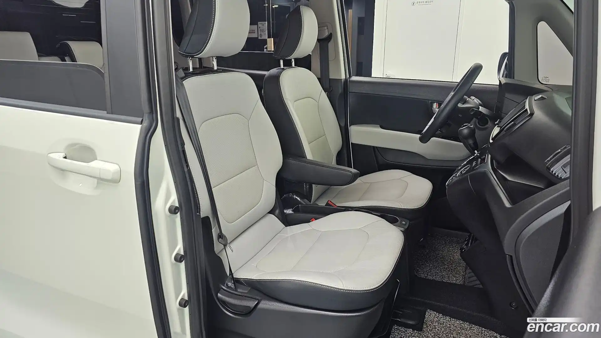 RAY Kia 2025.2-INNER-036