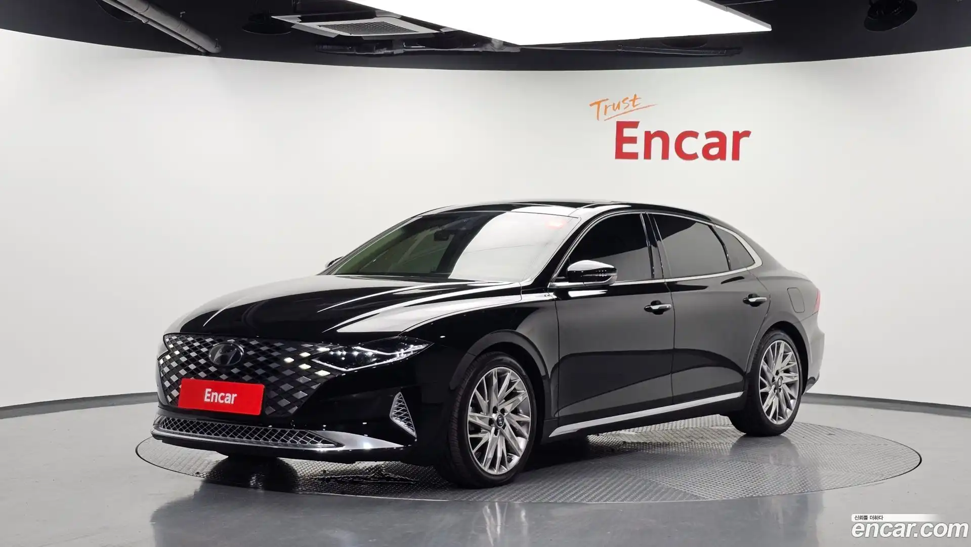 Grandeur Hyundai 2021.5-OUTER-001