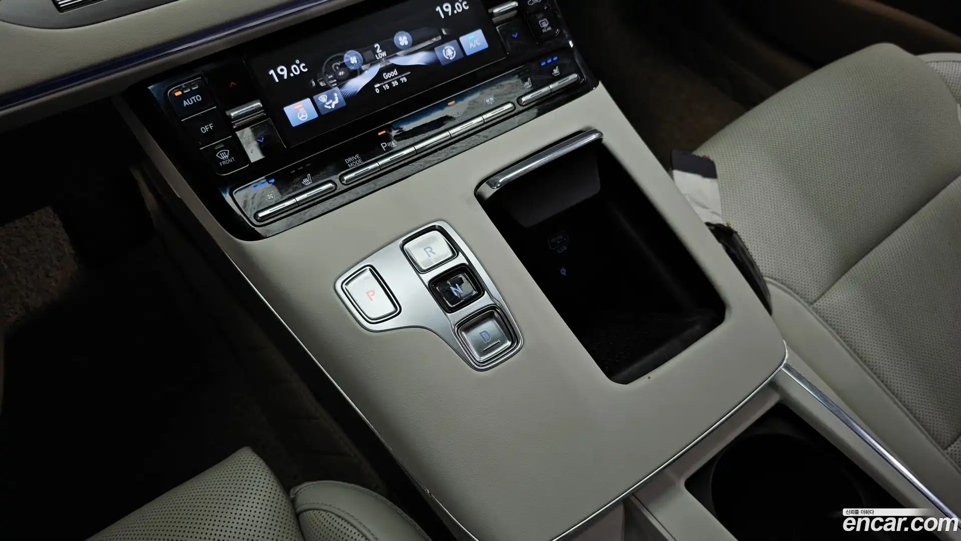 Grandeur Hyundai 2021.5-INNER-009