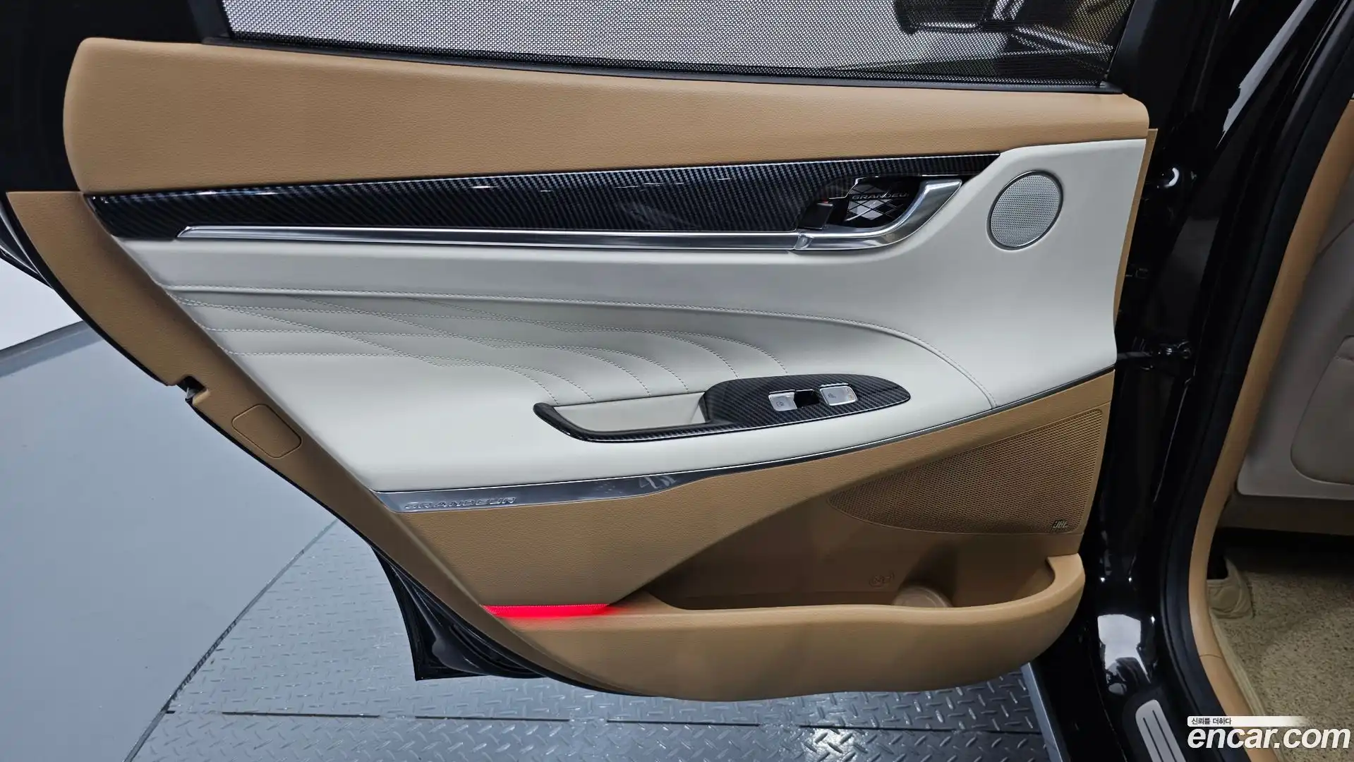 Grandeur Hyundai 2021.5-INNER-035