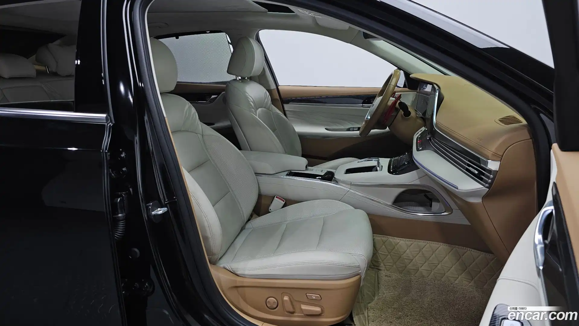 Grandeur Hyundai 2021.5-INNER-036