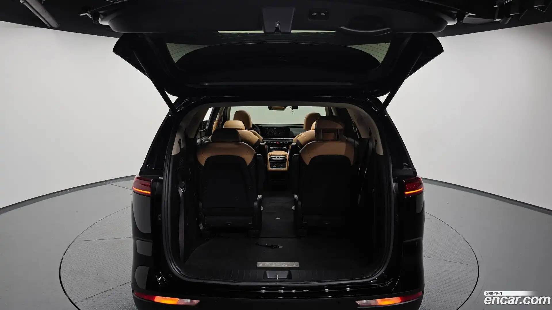 Canival Kia 2021.4-OPTION-024