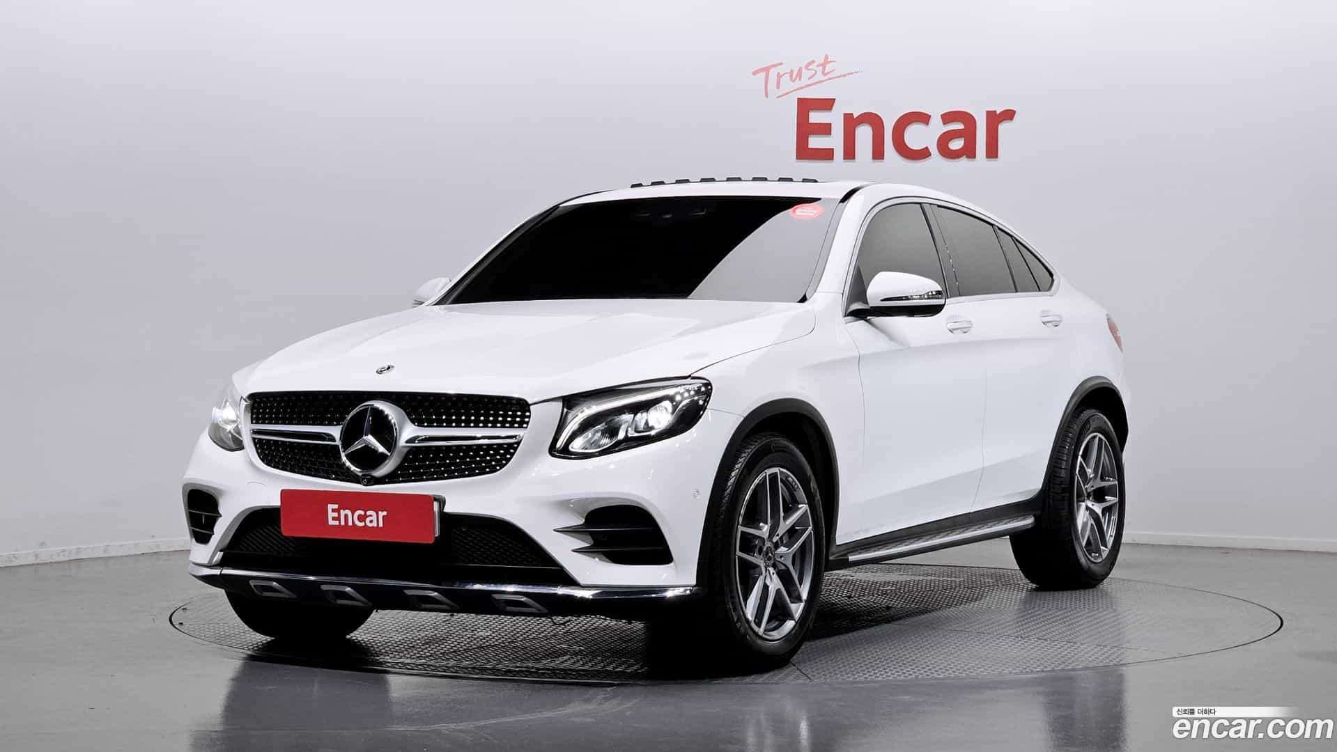 GLC-Class Mercedes-Benz 2018.3-OUTER-001