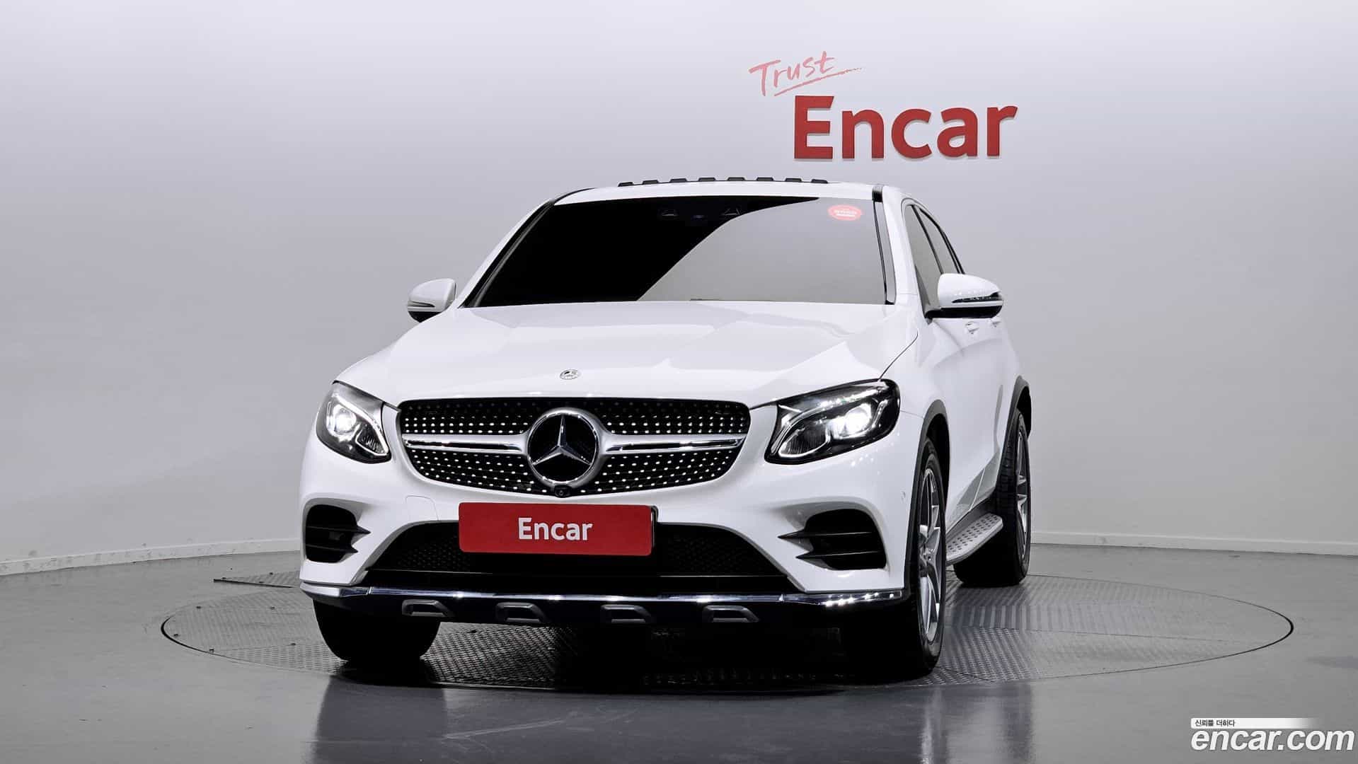 GLC-Class Mercedes-Benz 2018.3-OUTER-003