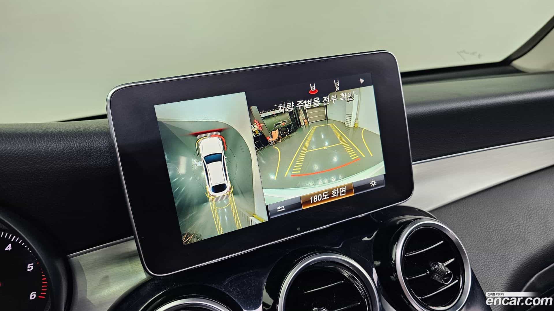 GLC-Class Mercedes-Benz 2018.3-OPTION-018