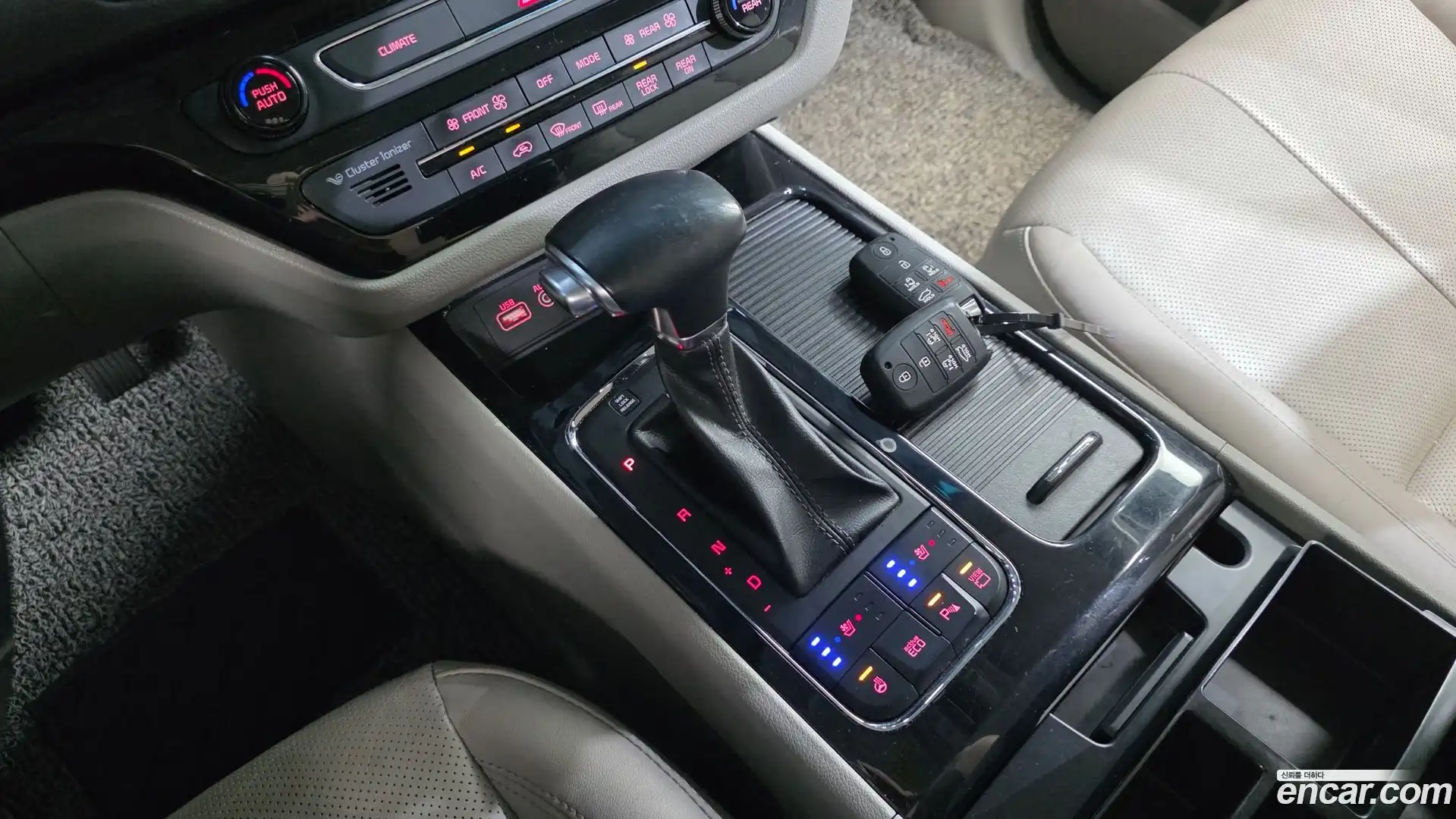 Canival Kia 2018.2-INNER-009