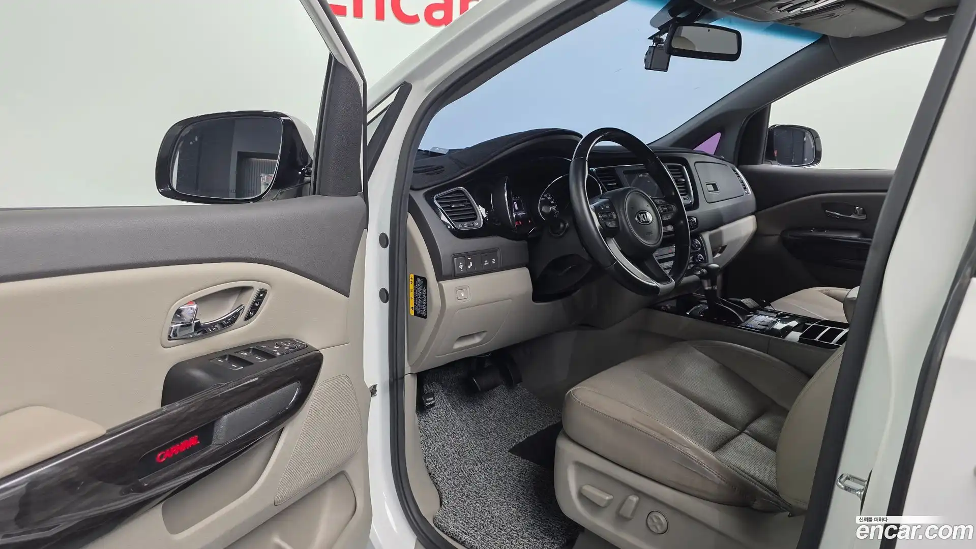 Canival Kia 2018.2-INNER-010
