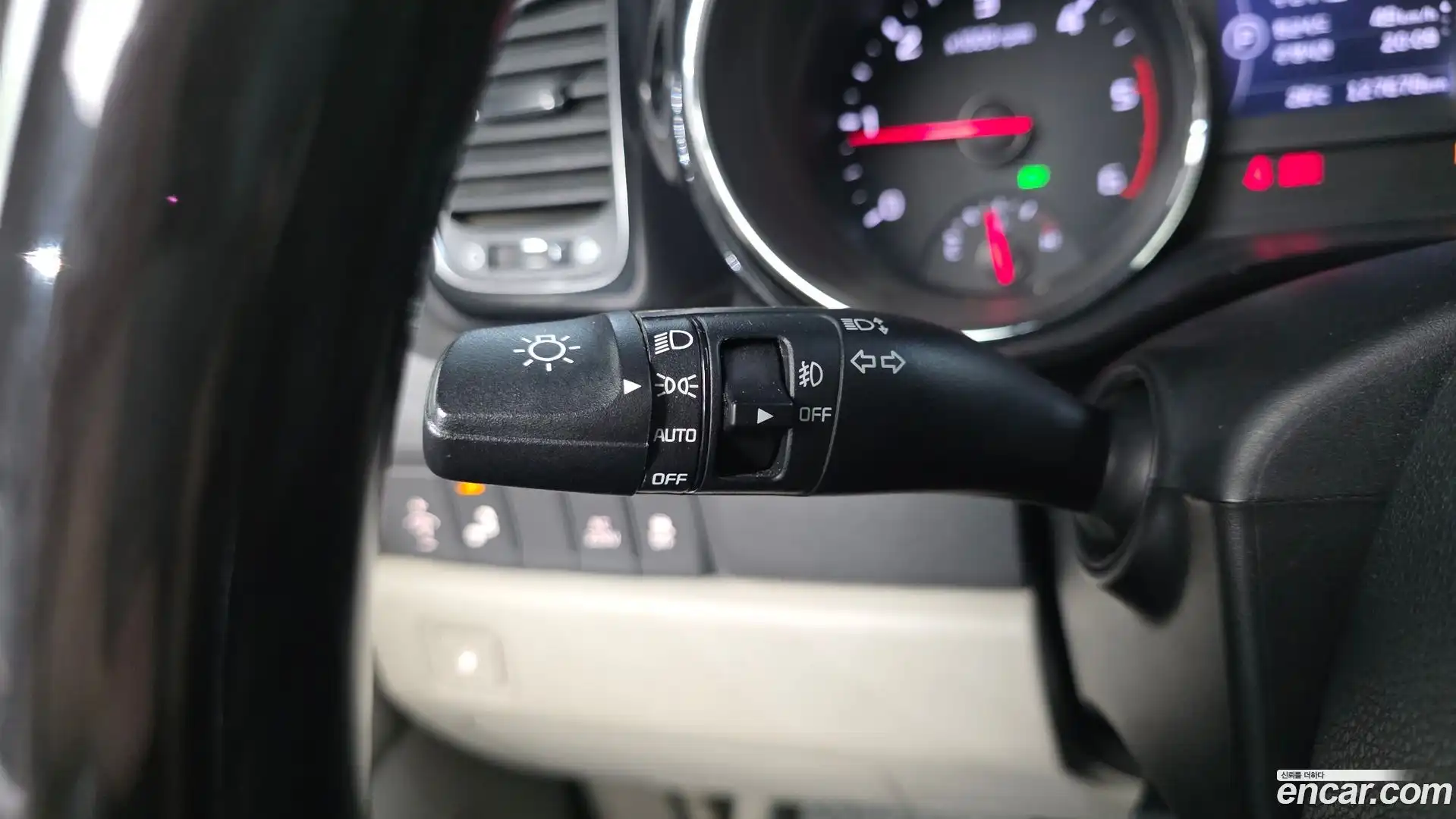 Canival Kia 2018.2-OPTION-024