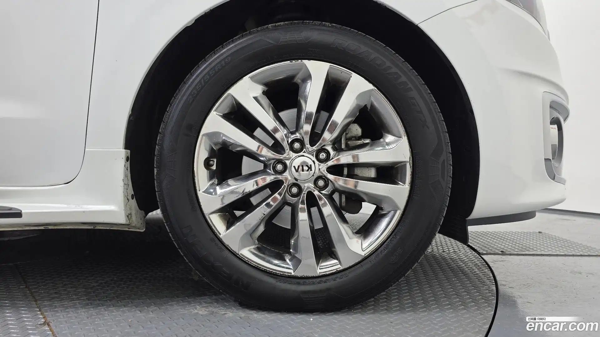 Canival Kia 2018.2-OUTER-031