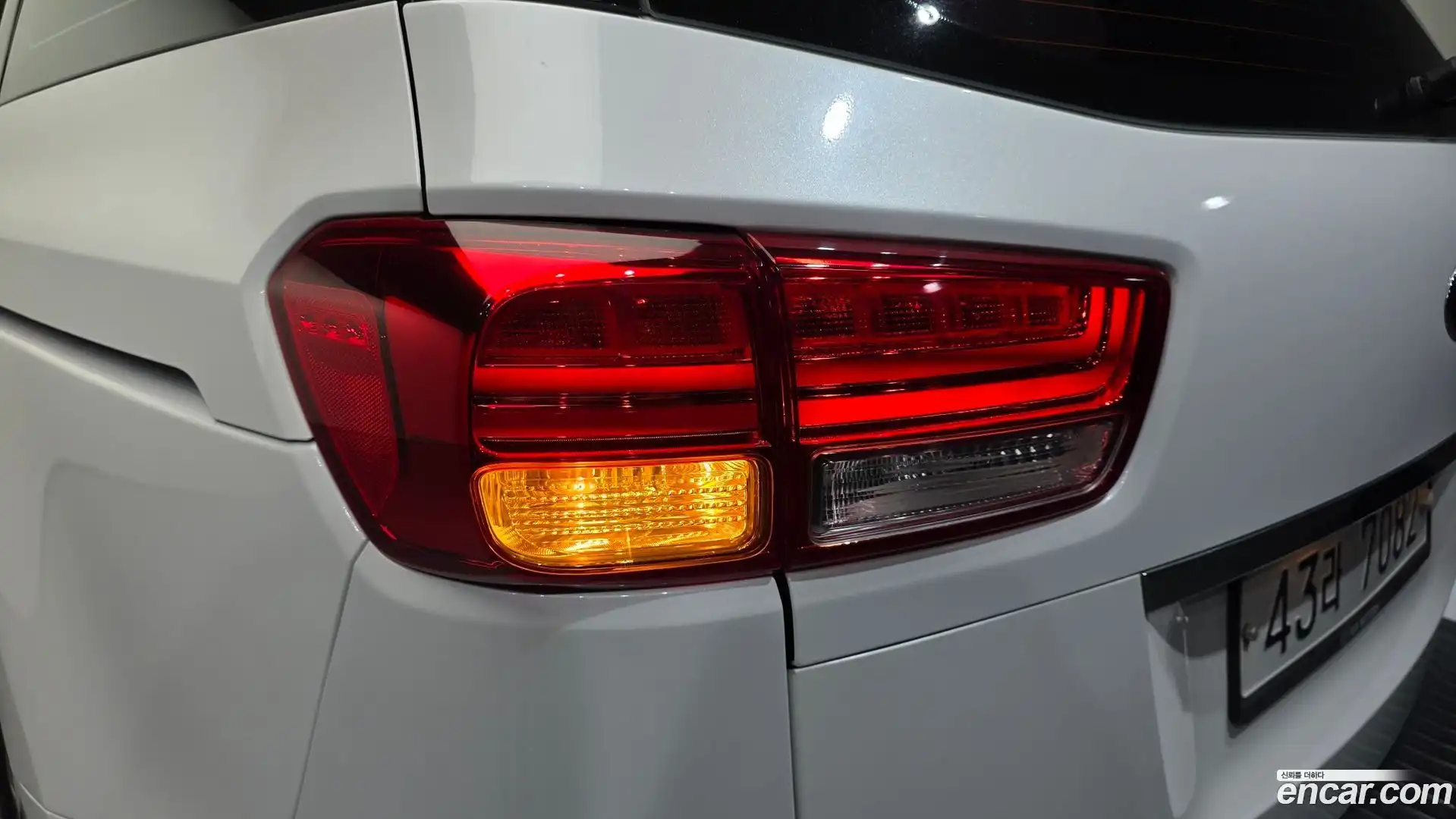 Canival Kia 2018.2-OUTER-033