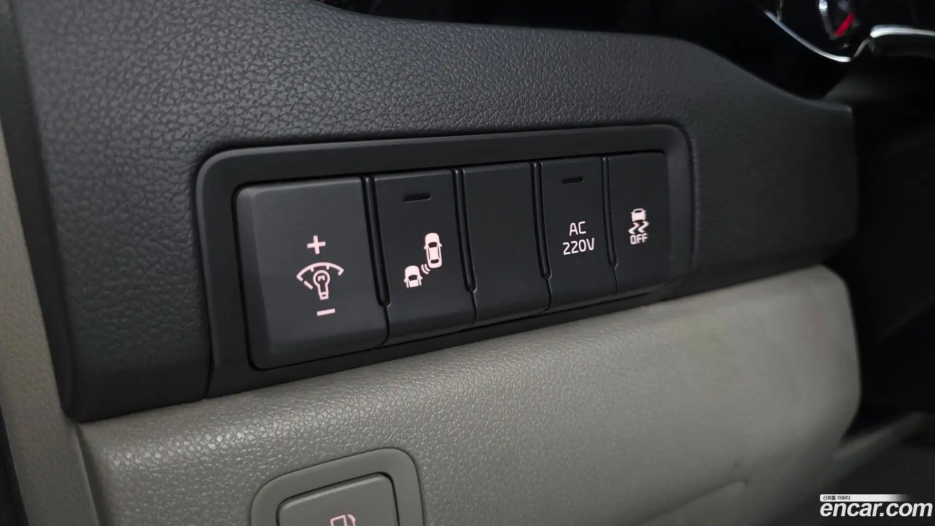 Canival Kia 2018.2-OPTION-042
