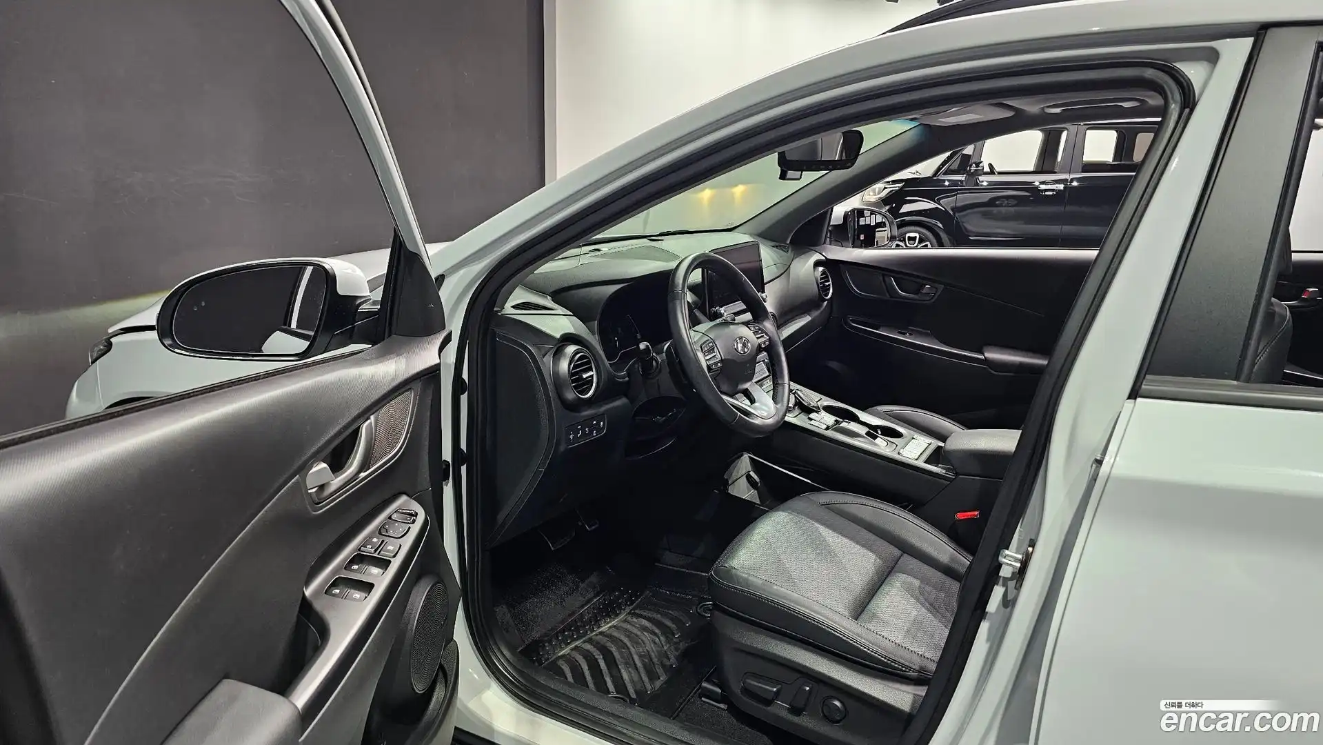 Kona Hyundai 2020.8-INNER-010