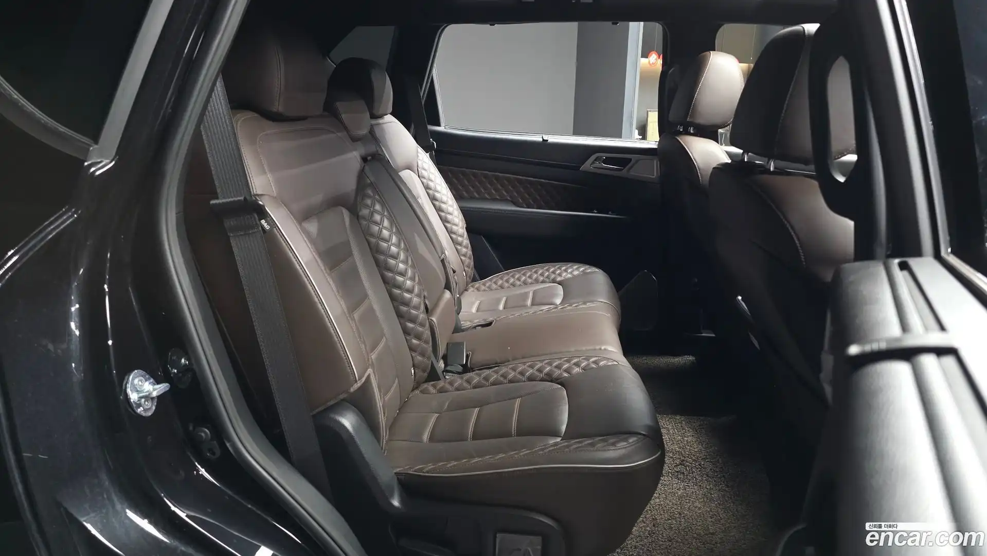 Rexton KG Mobility 2021.2-OPTION-016