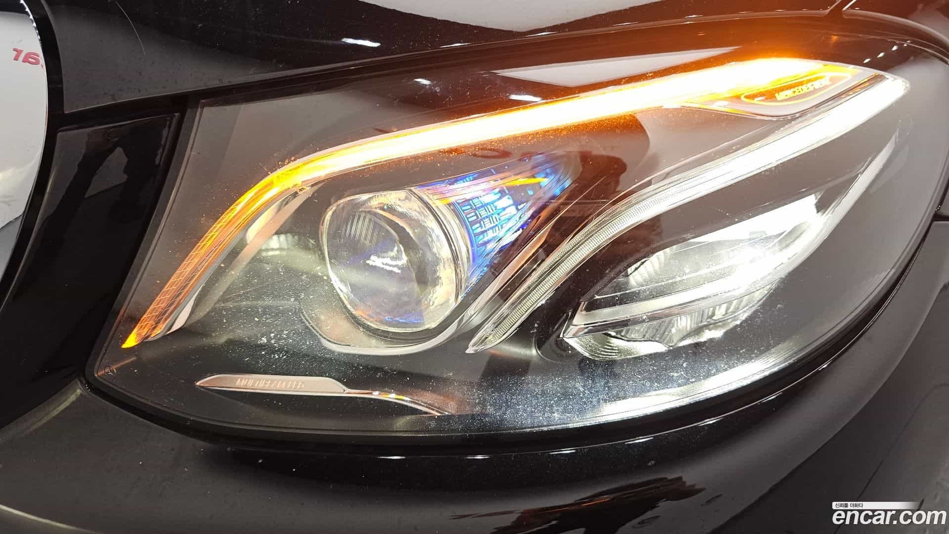 E-Class Mercedes-Benz 2020.2-OUTER-032
