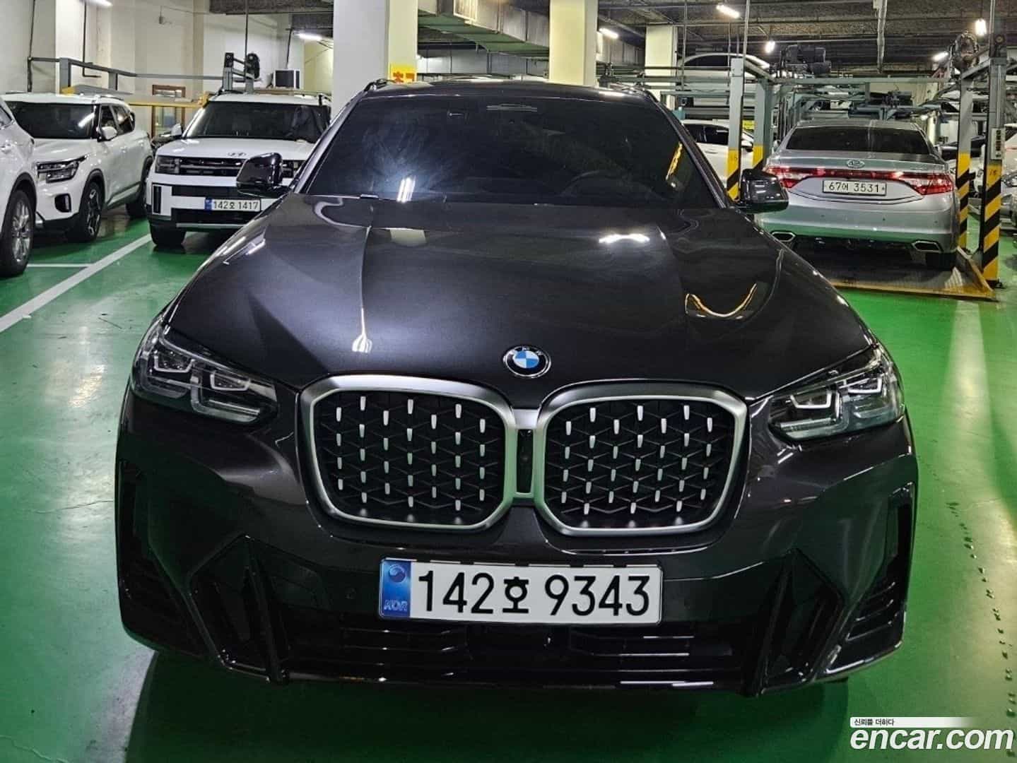 X4 BMW 2025.10-OUTER-001