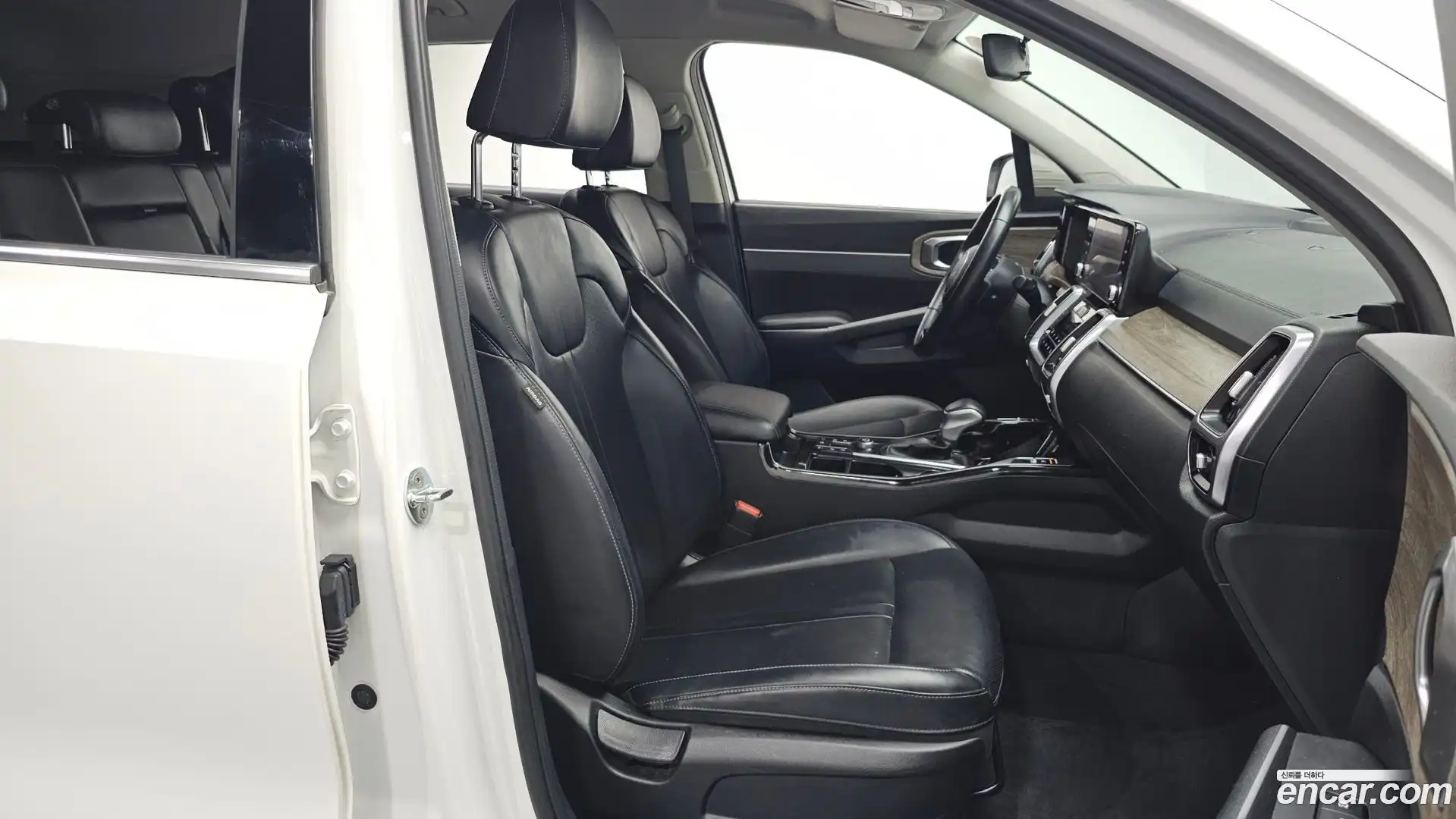 Sorento Kia 2022.7-OPTION-015
