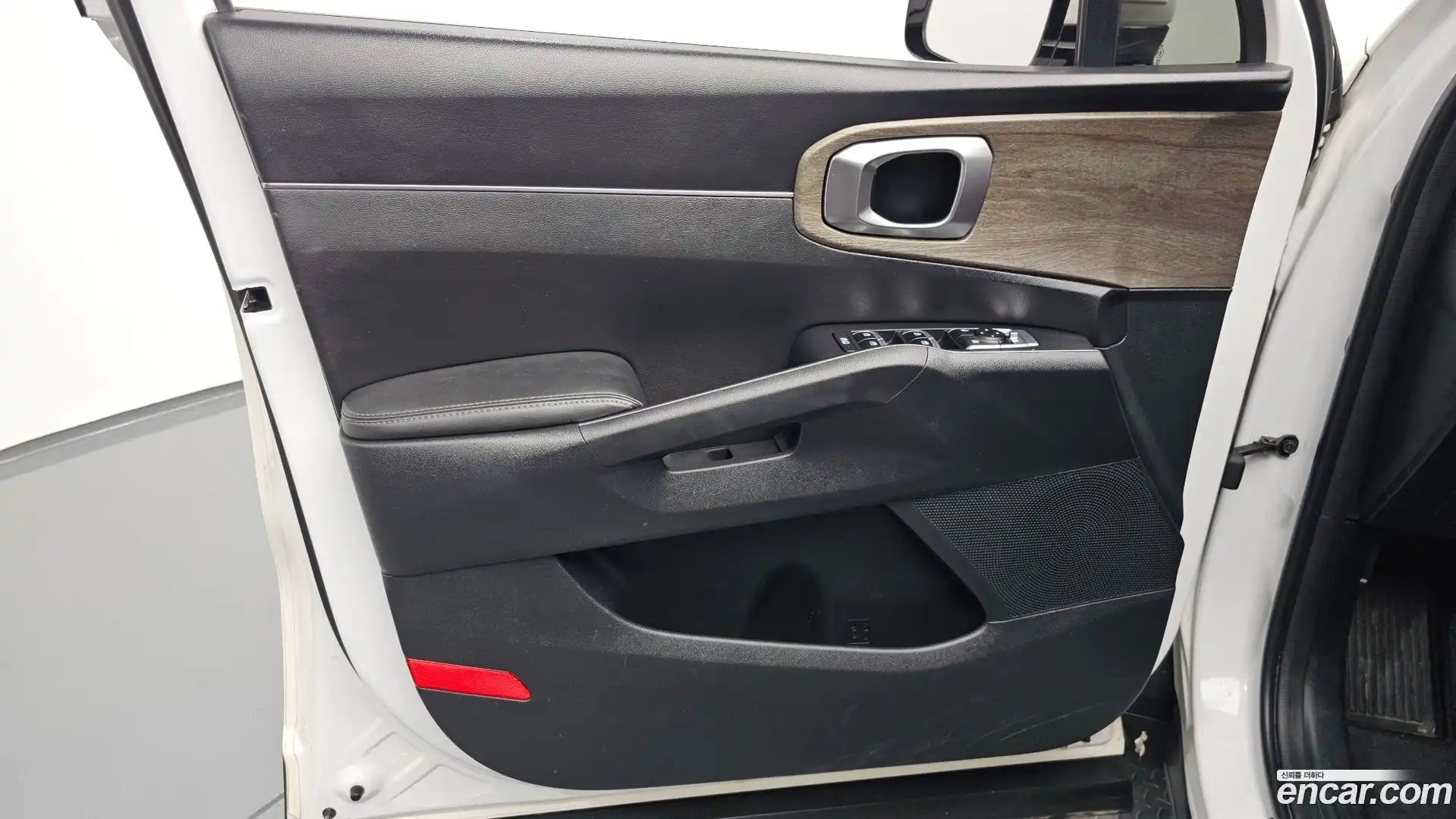 Sorento Kia 2022.7-INNER-034