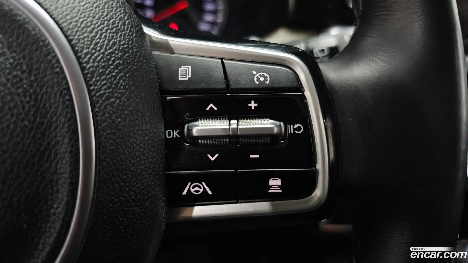 Sorento Kia 2022.7-OPTION-042
