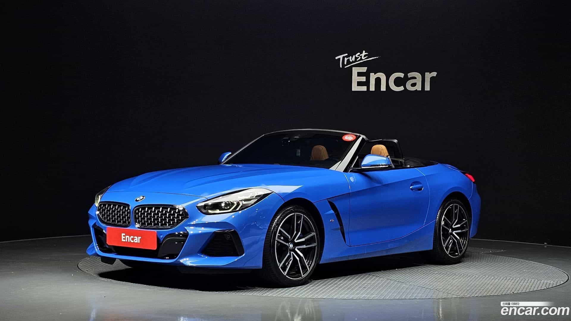 Z4 BMW 2019.4-OUTER-001