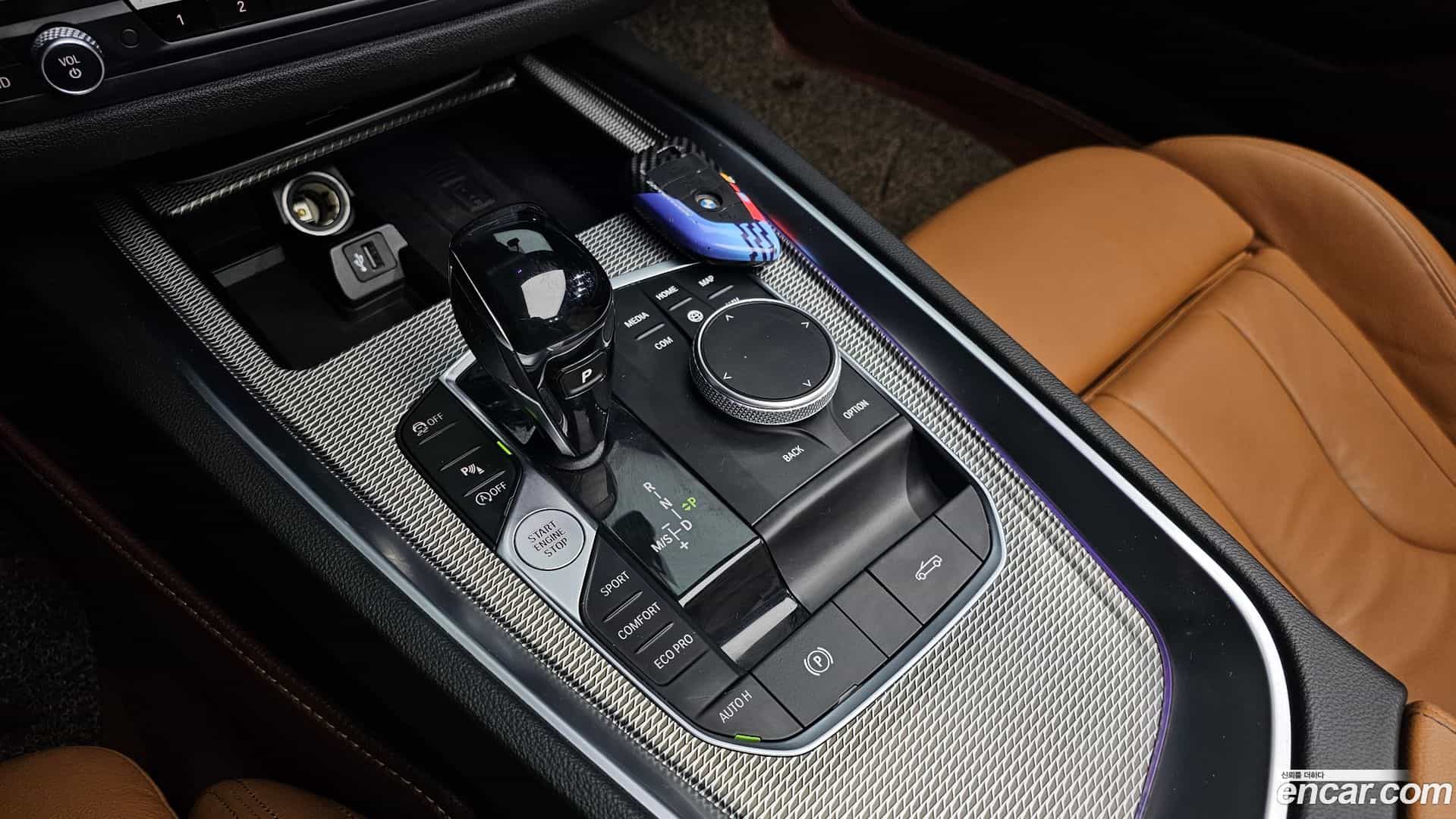 Z4 BMW 2019.4-INNER-009