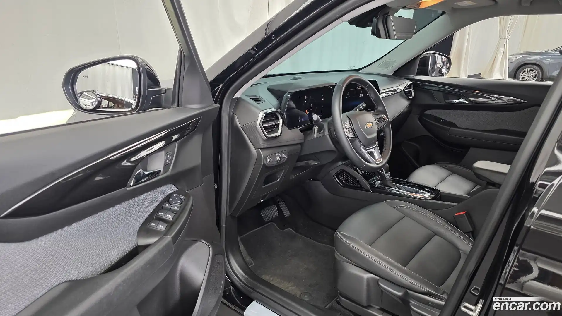 Trailblazer Chevrolet 2024.5-INNER-010