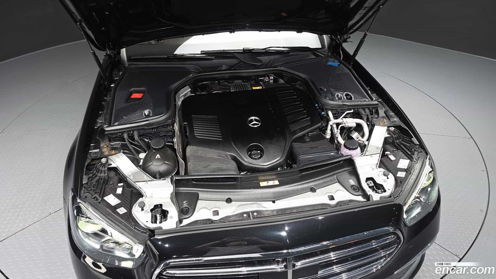 E-Class Mercedes-Benz 2022.2-OUTER-006