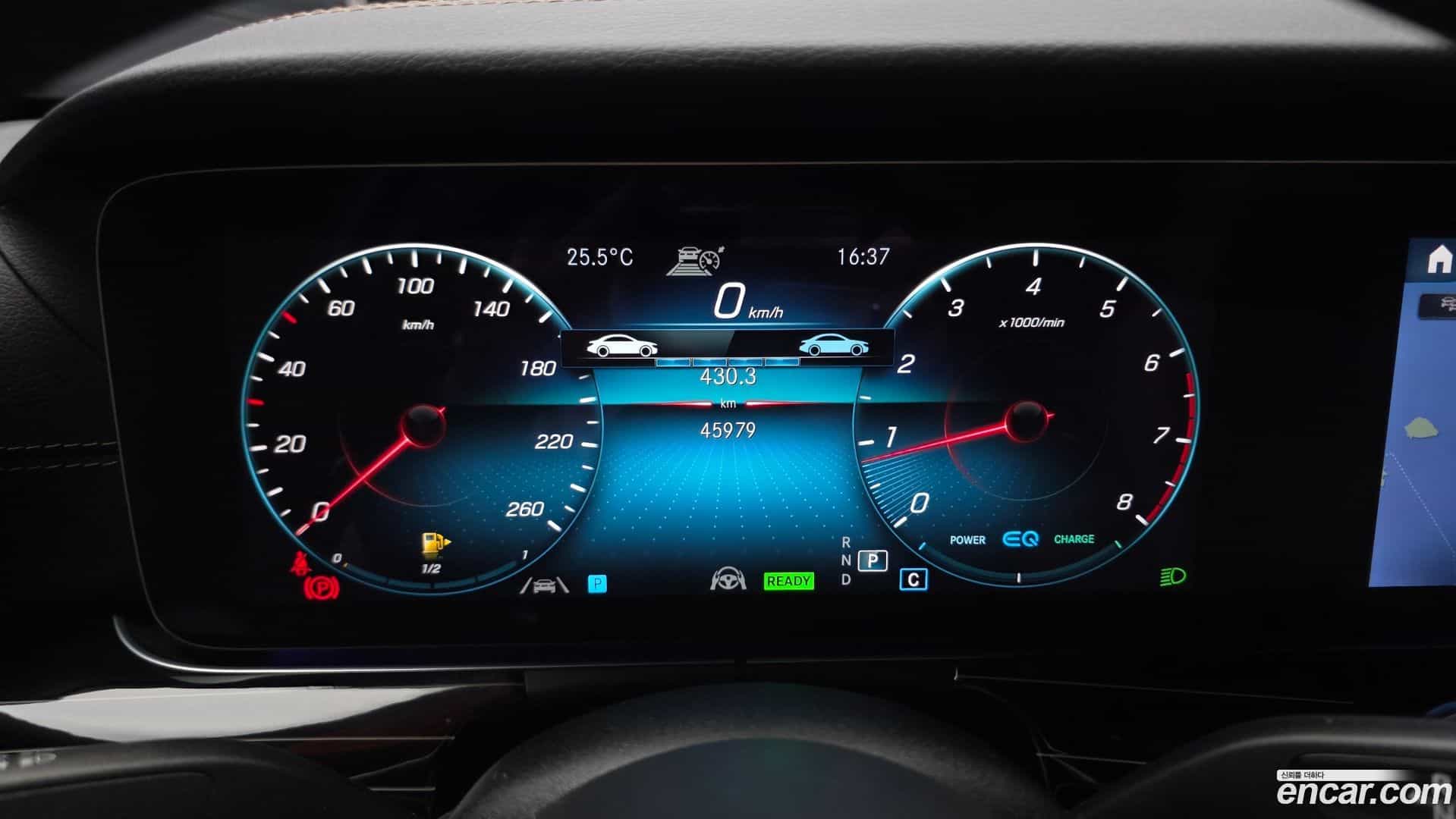 E-Class Mercedes-Benz 2022.2-INNER-008