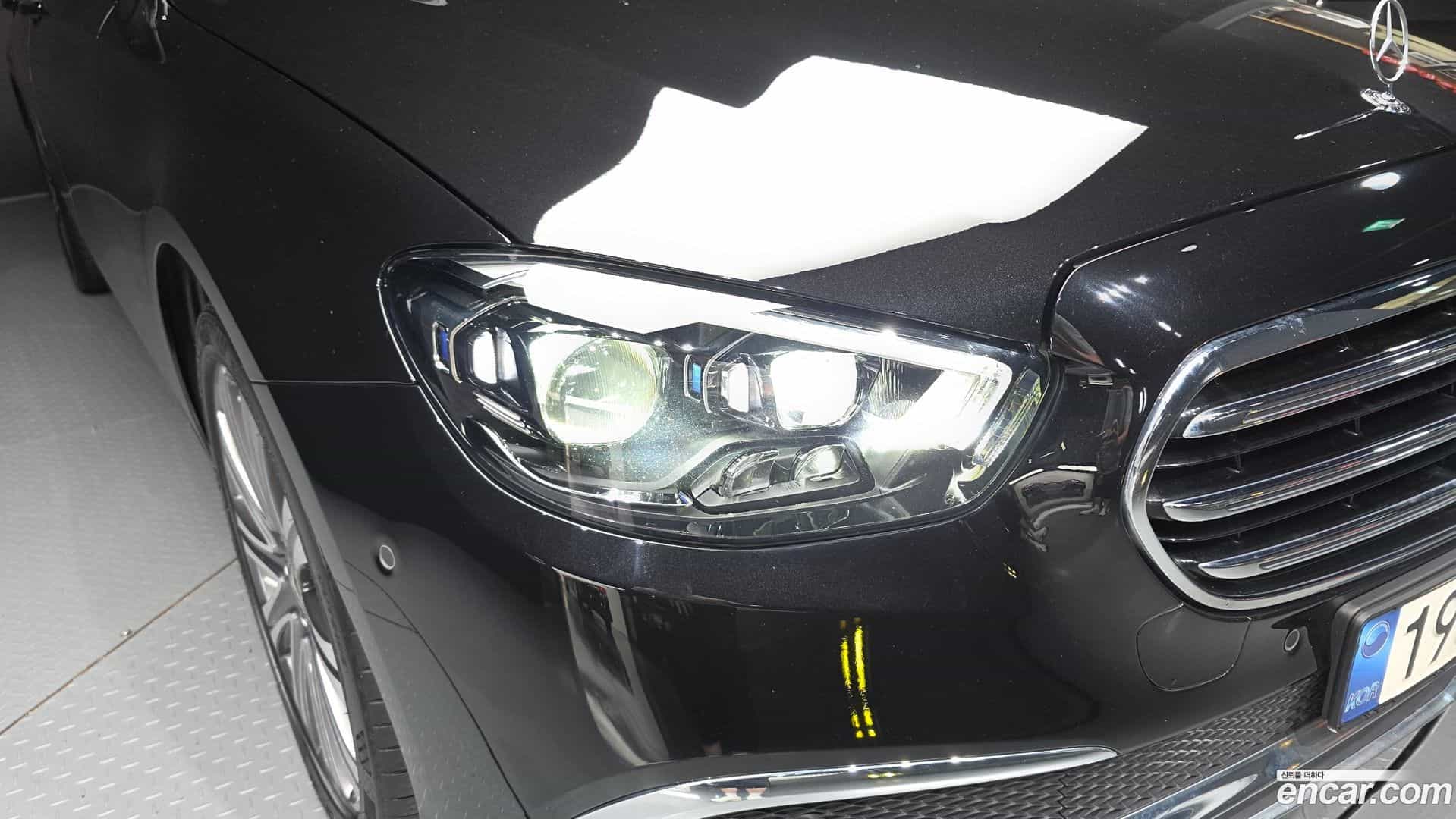 E-Class Mercedes-Benz 2022.2-OUTER-032
