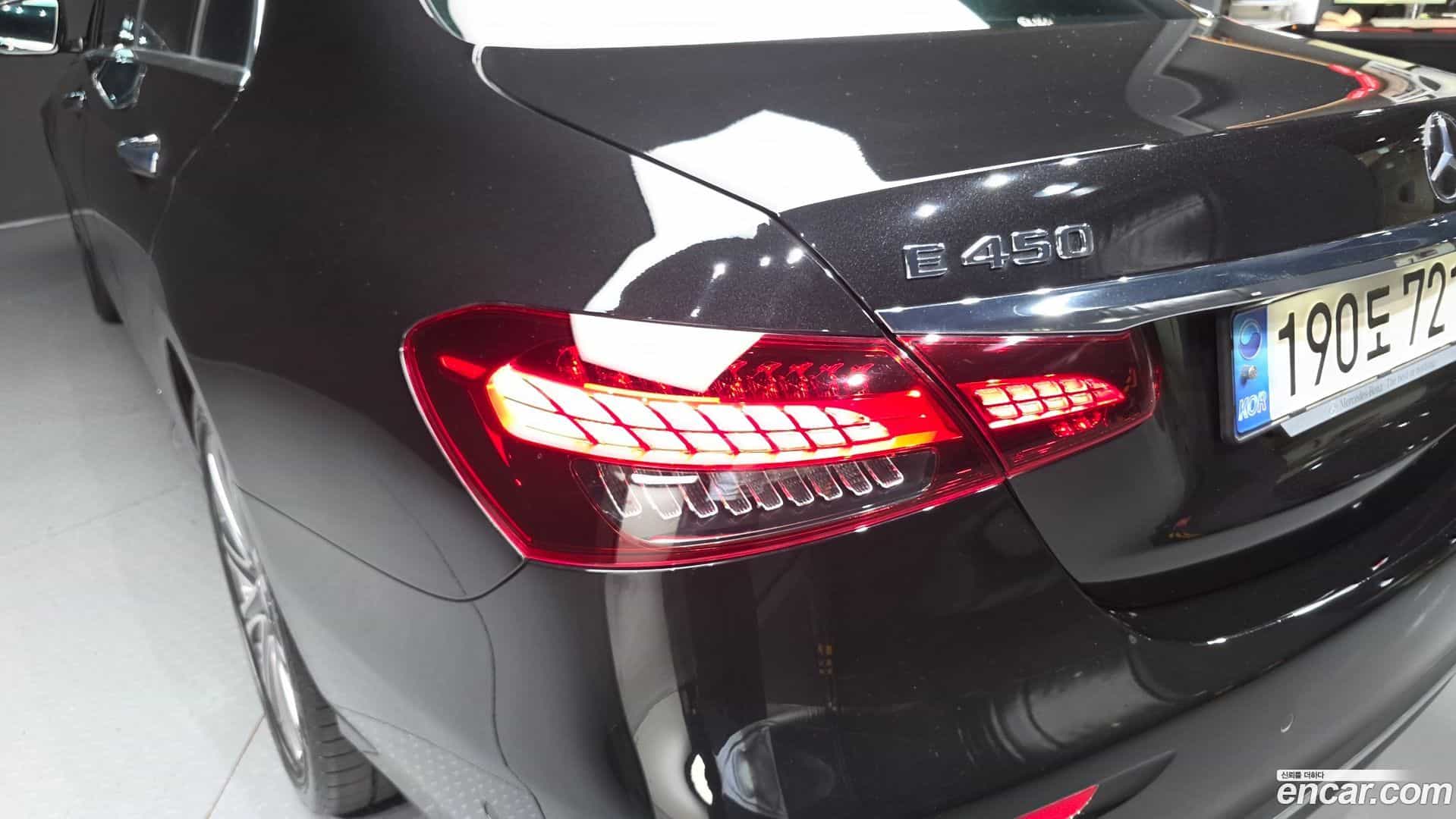 E-Class Mercedes-Benz 2022.2-OUTER-033