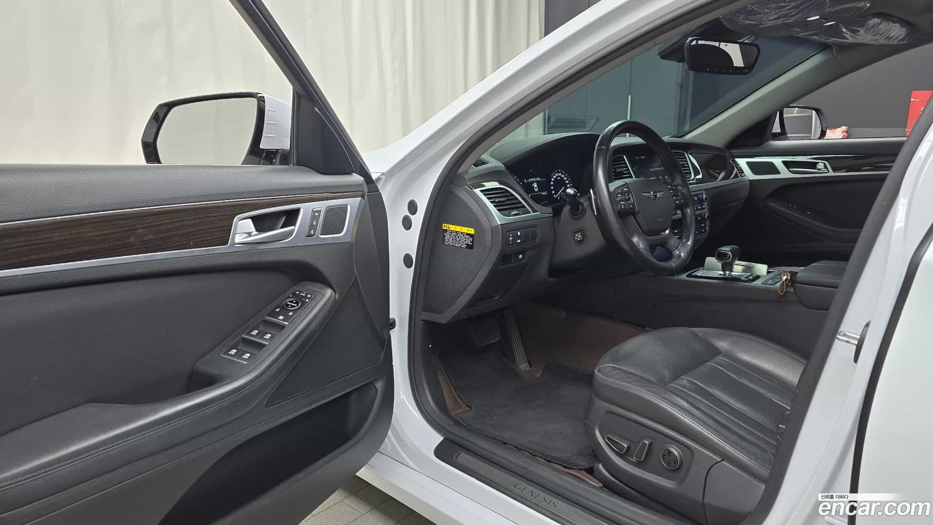 G80 Genesis 2016.9-INNER-010