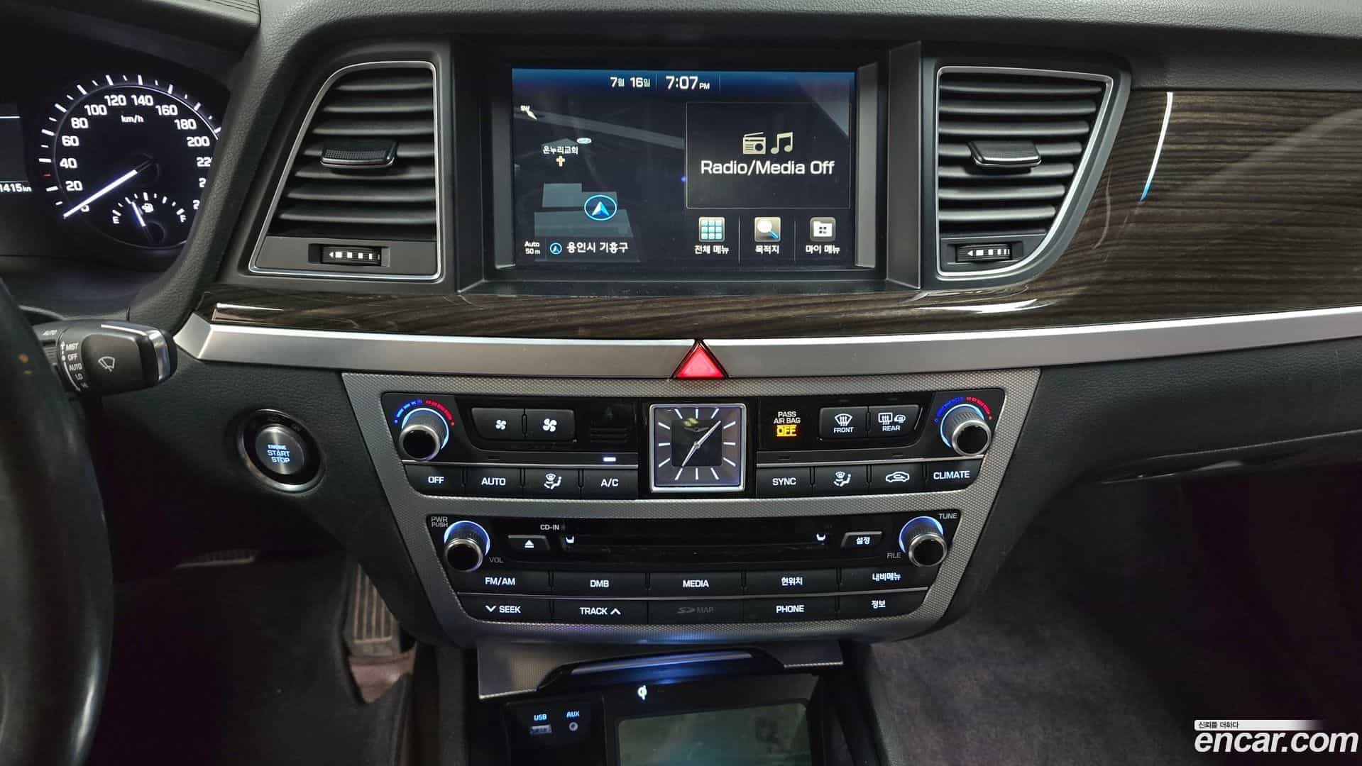 G80 Genesis 2016.9-OPTION-017