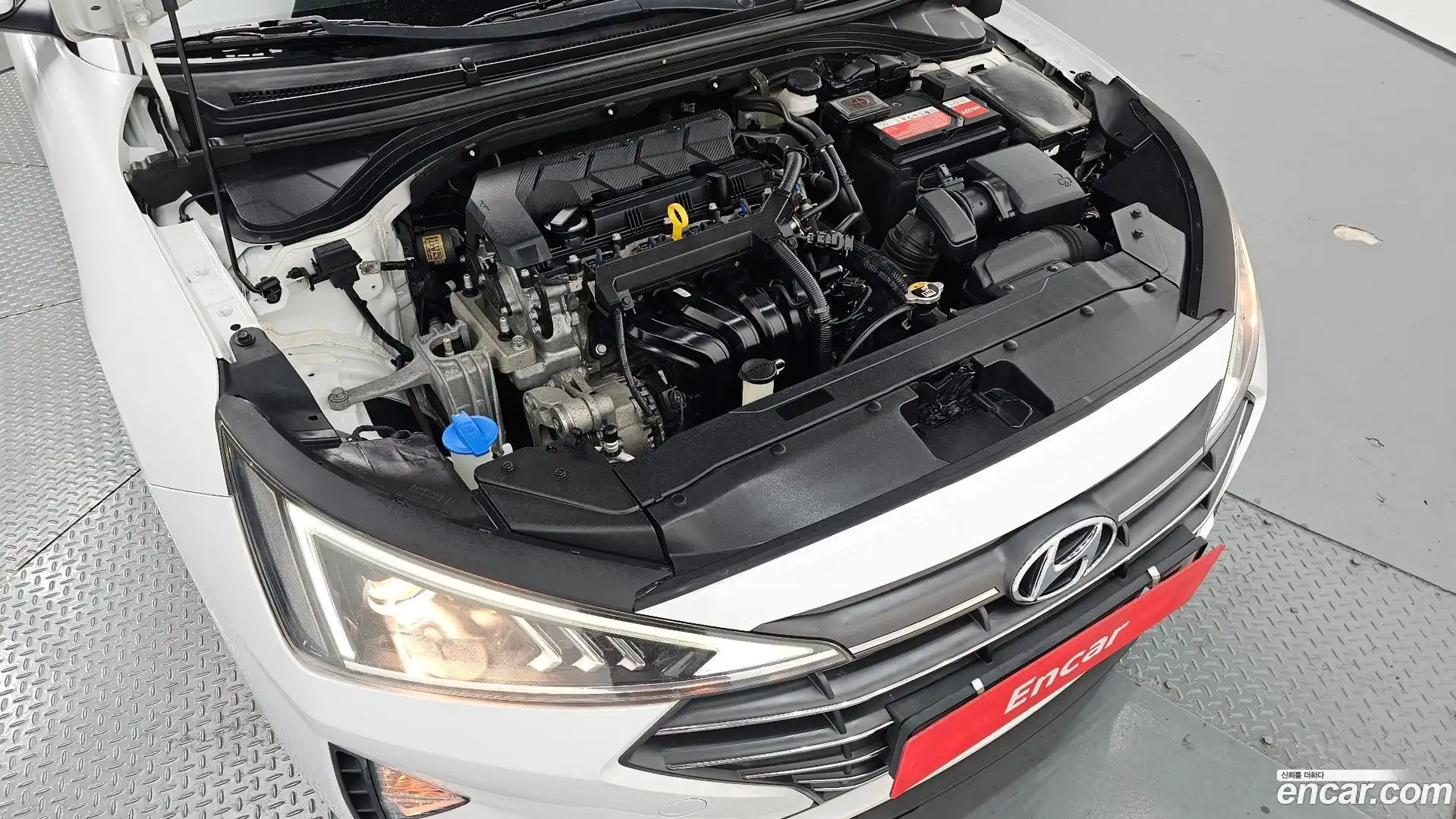 AVANTE Hyundai 2019.11-OUTER-006