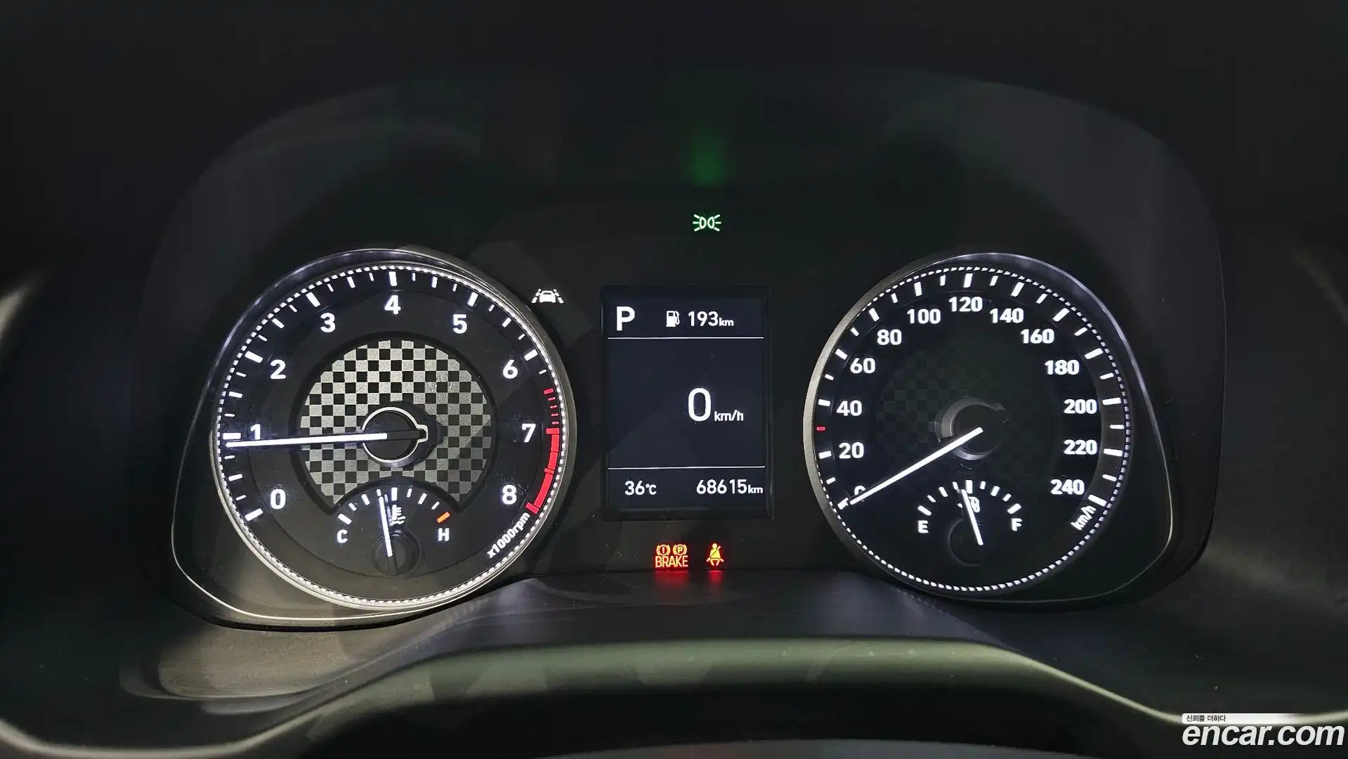 AVANTE Hyundai 2019.11-INNER-008