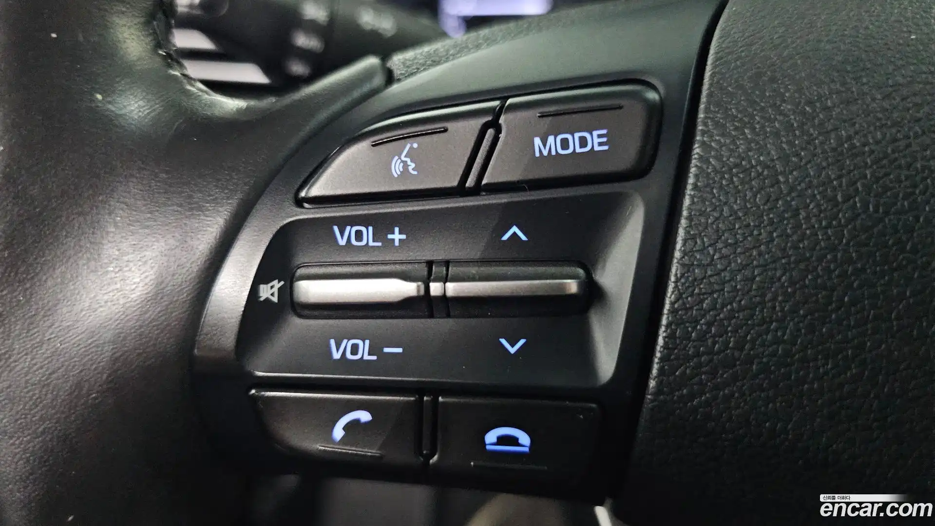 AVANTE Hyundai 2019.11-OPTION-018
