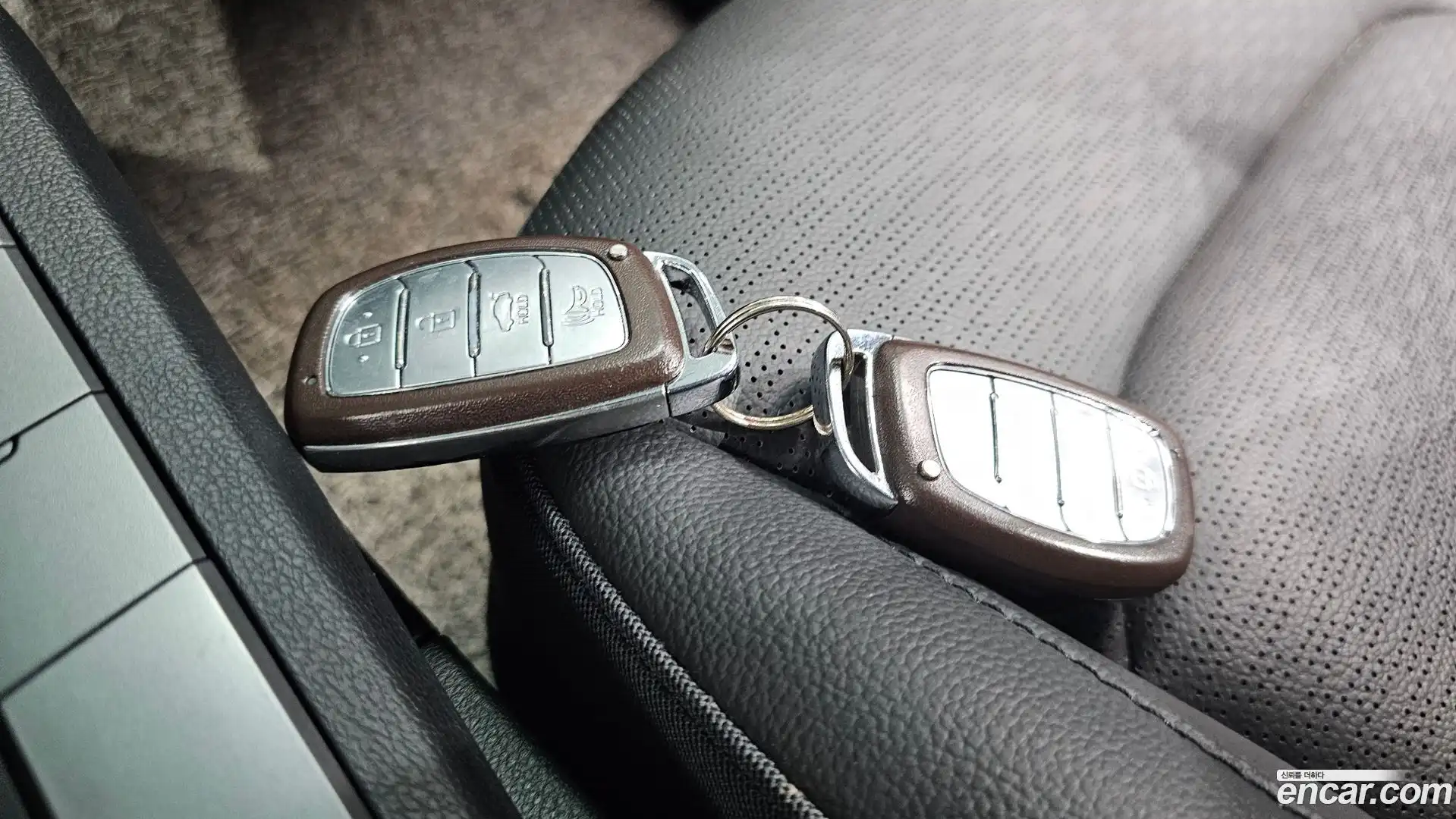 AVANTE Hyundai 2019.11-OPTION-042