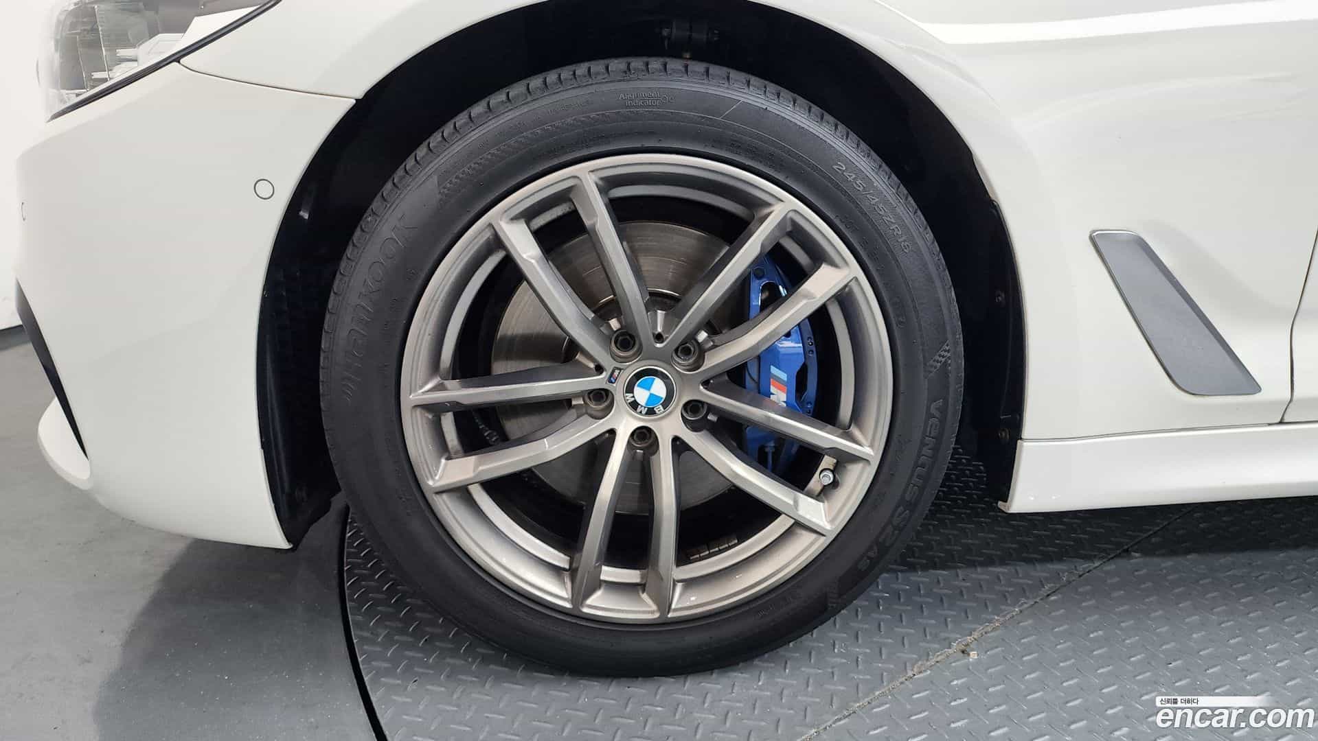 5-Series BMW 2018.2-OUTER-005