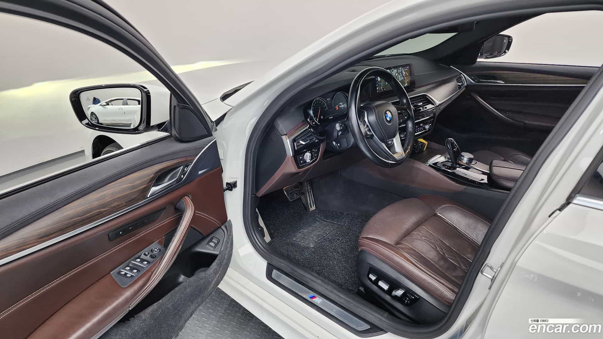 5-Series BMW 2018.2-INNER-010