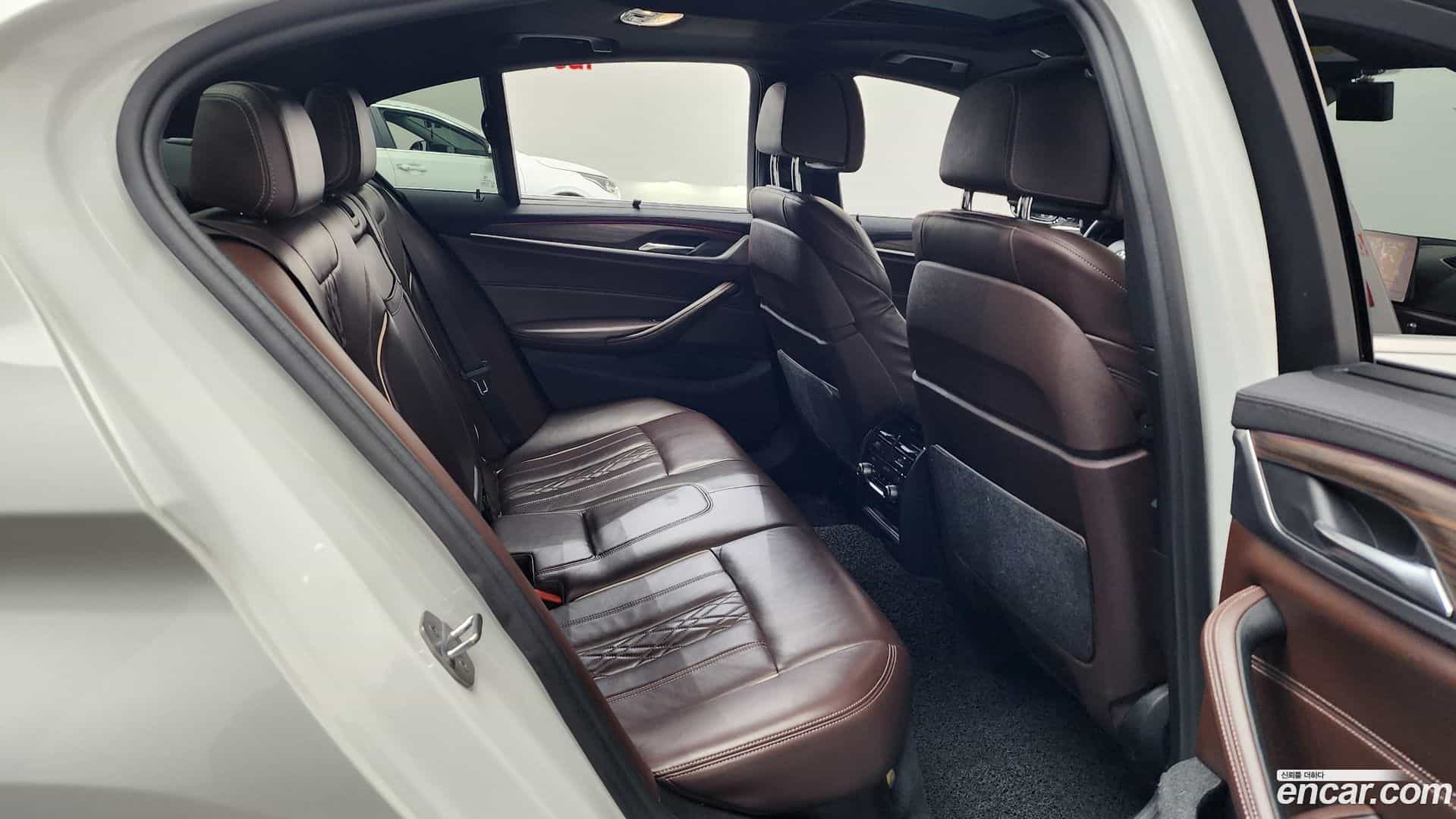 5-Series BMW 2018.2-OPTION-015
