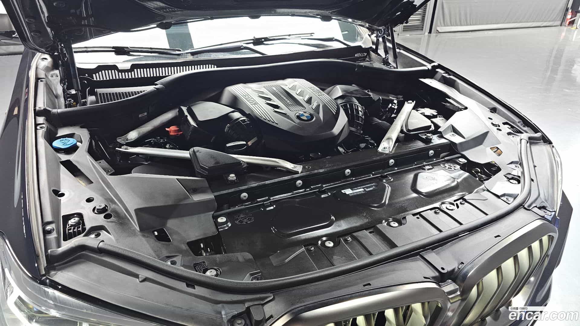 X6 BMW 2020.10-OUTER-006