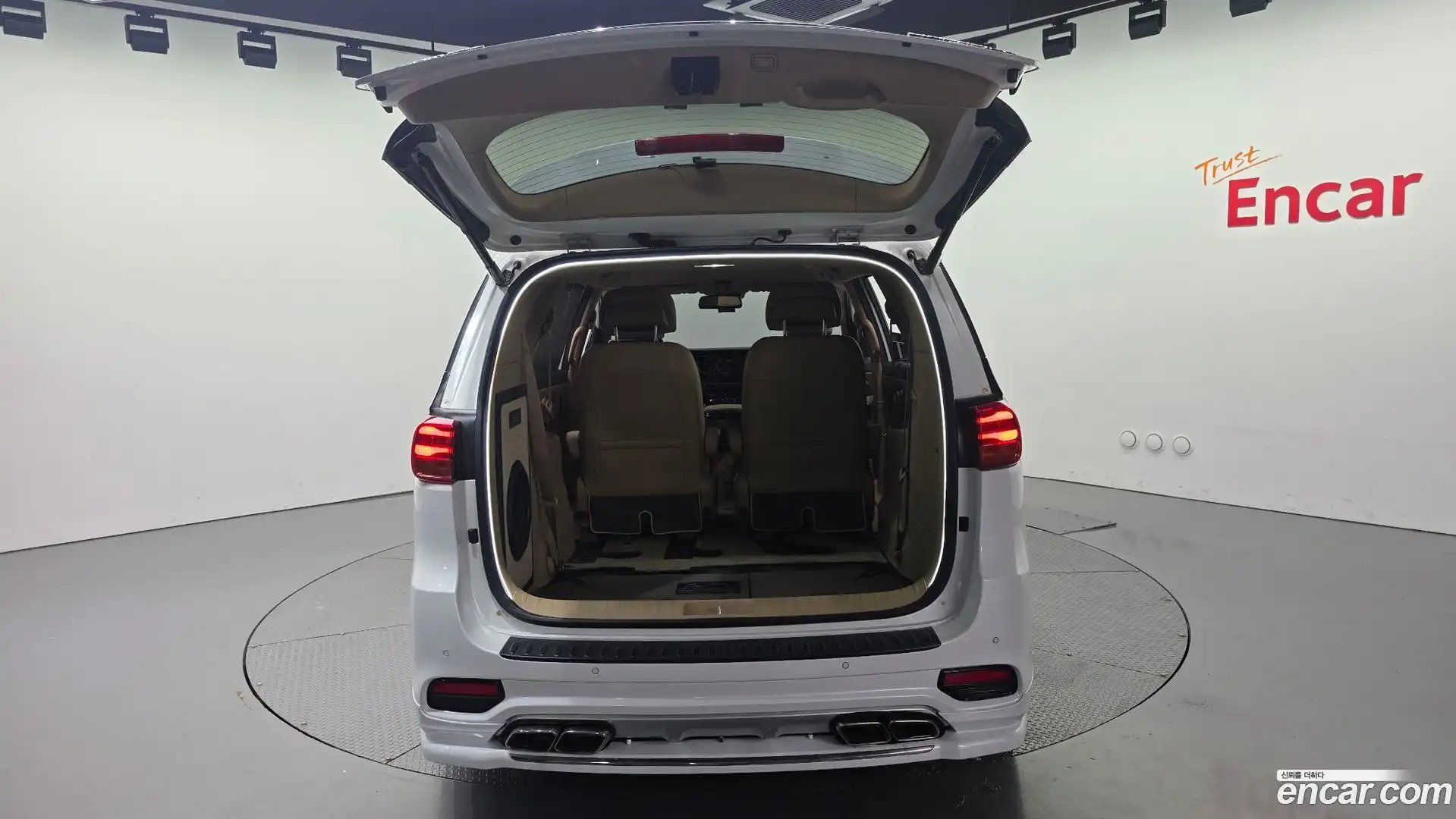 Canival Kia 2019.11-OPTION-023