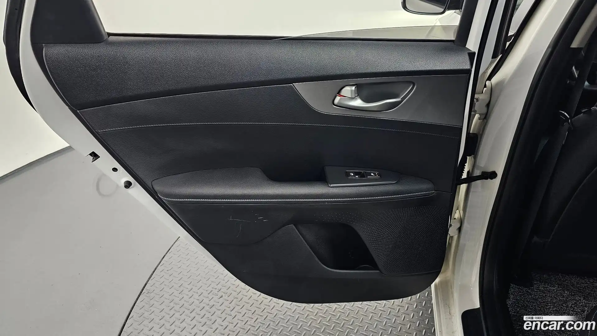 K3 Kia 2018.6-INNER-035