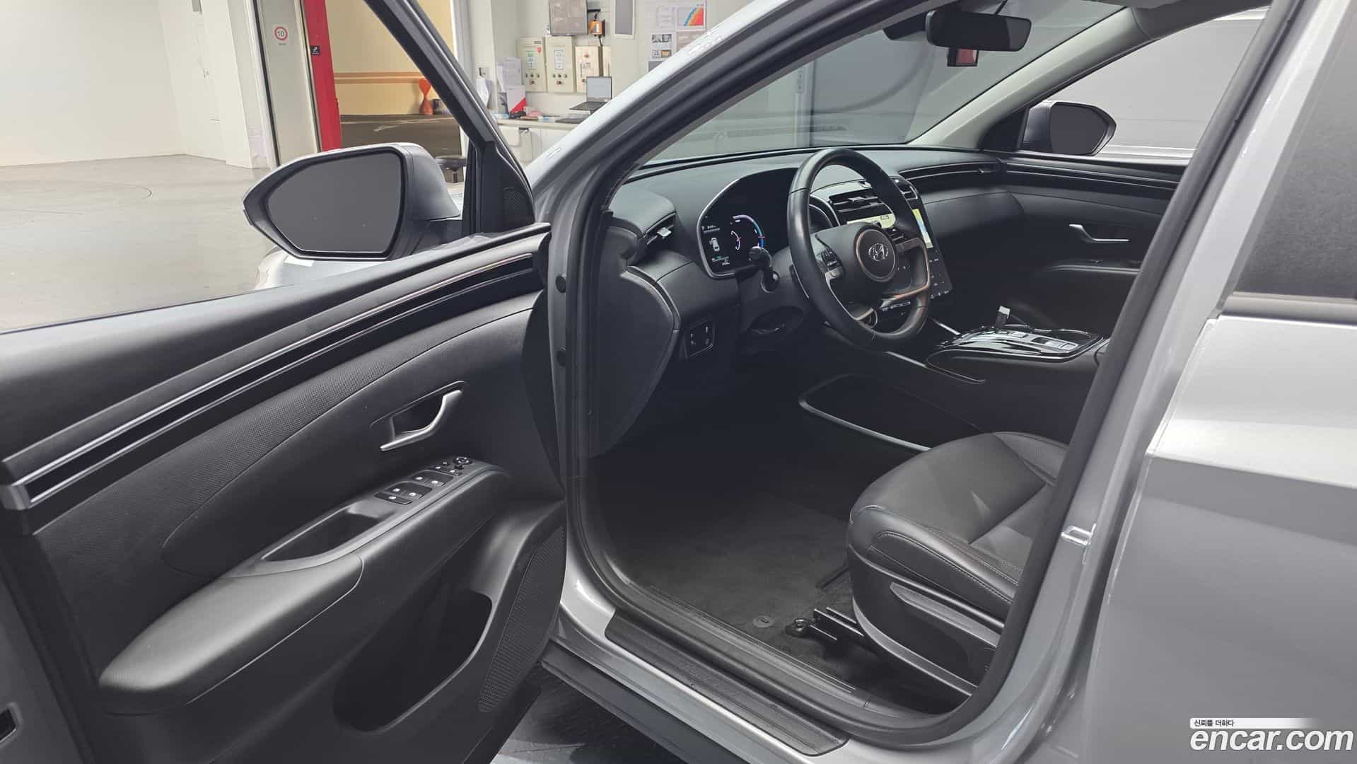 Tucson Hyundai 2023.3-INNER-010