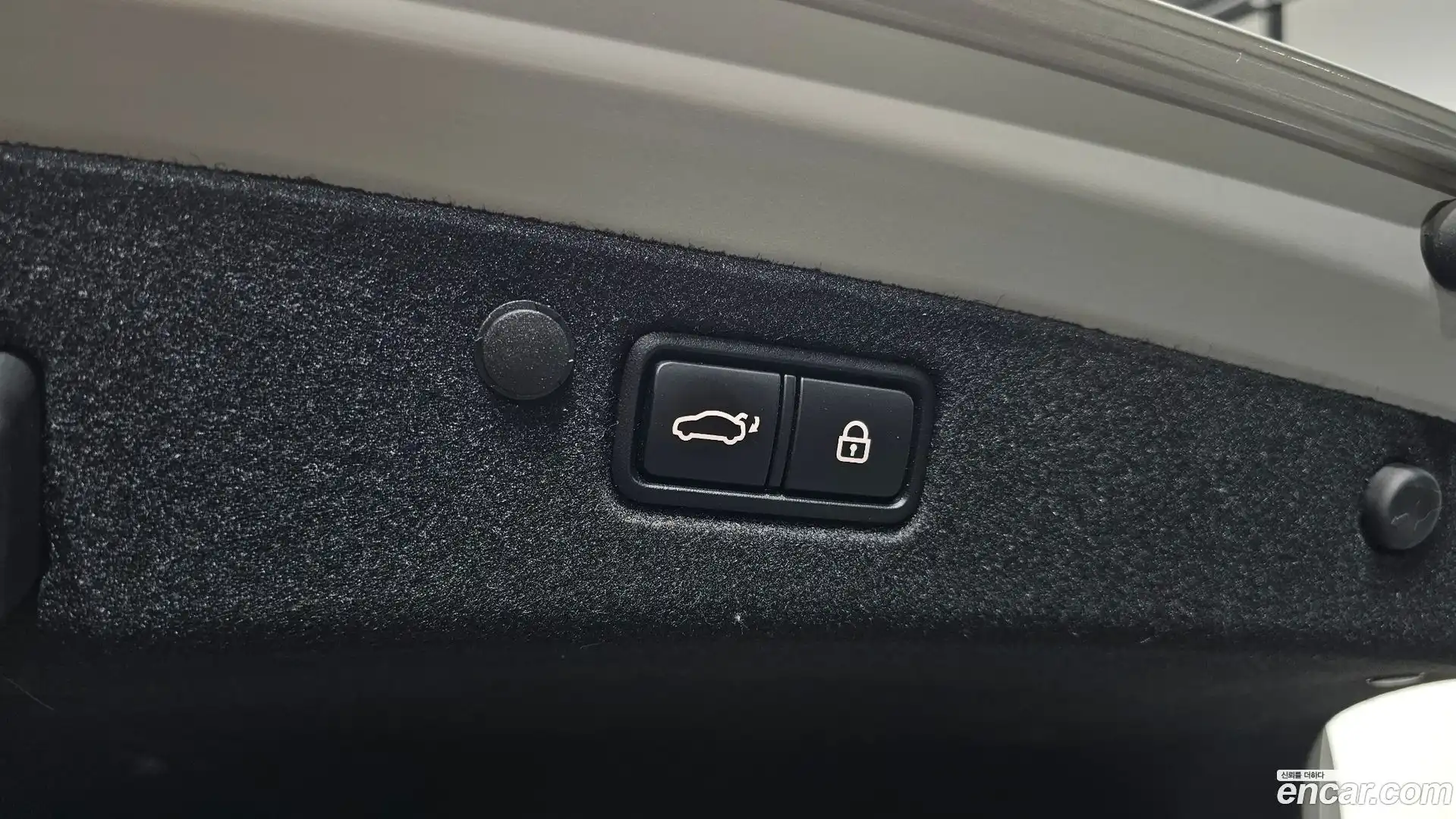 Grandeur Hyundai 2021.1-OPTION-024