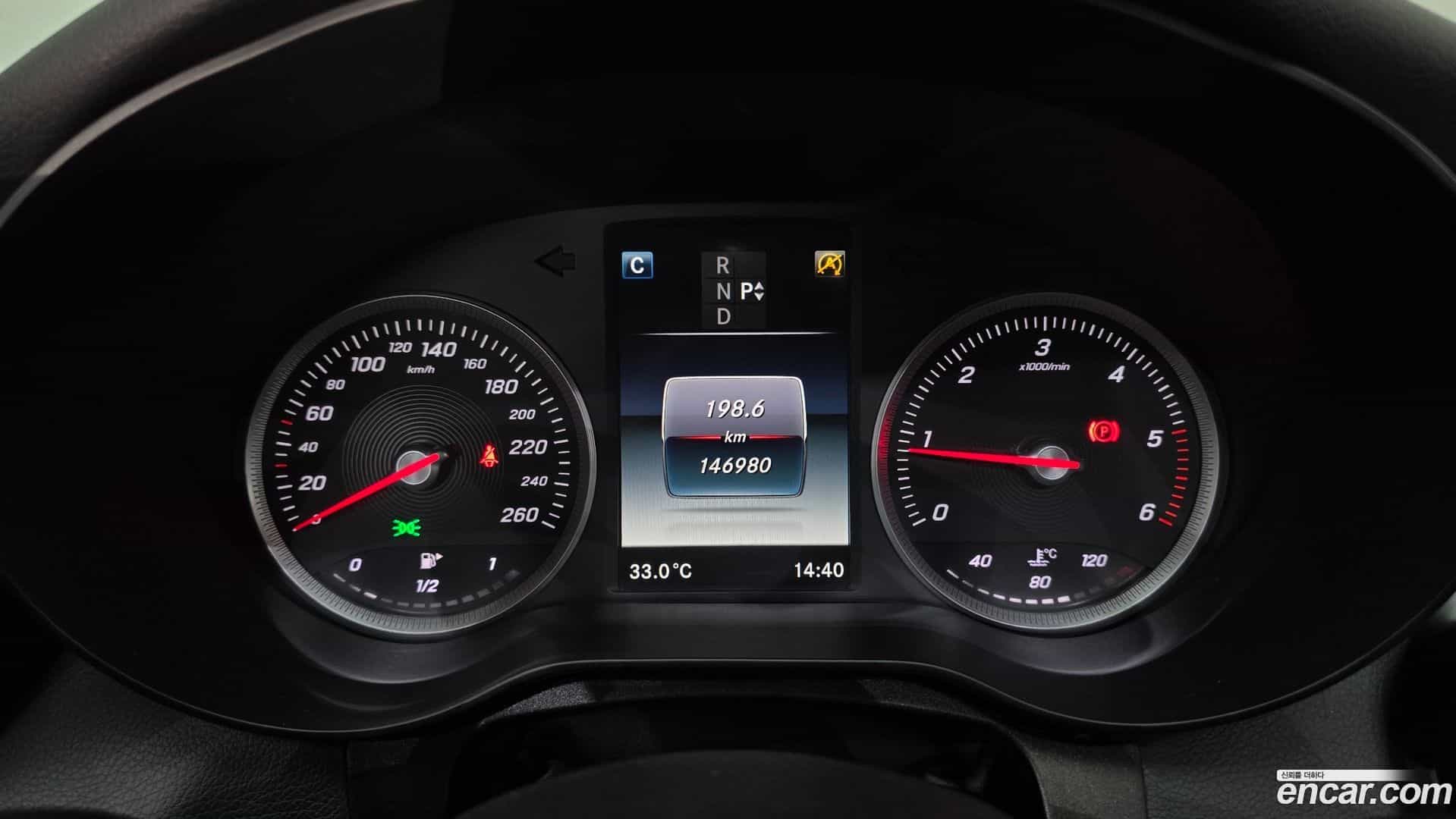 C-Class Mercedes-Benz 2016.8-INNER-008
